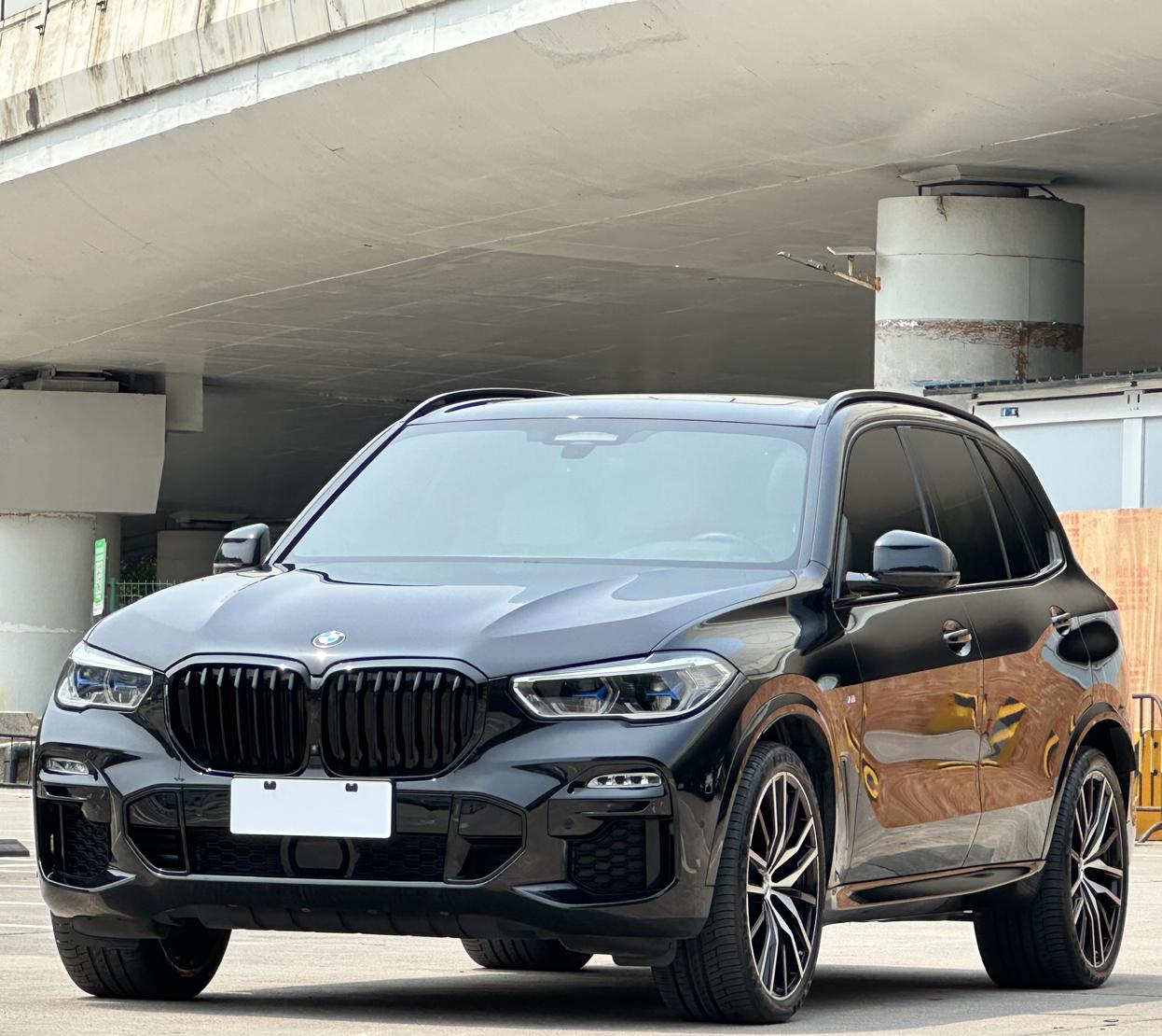 BMW X5 xDrive40i M Sport Package Premium 2021