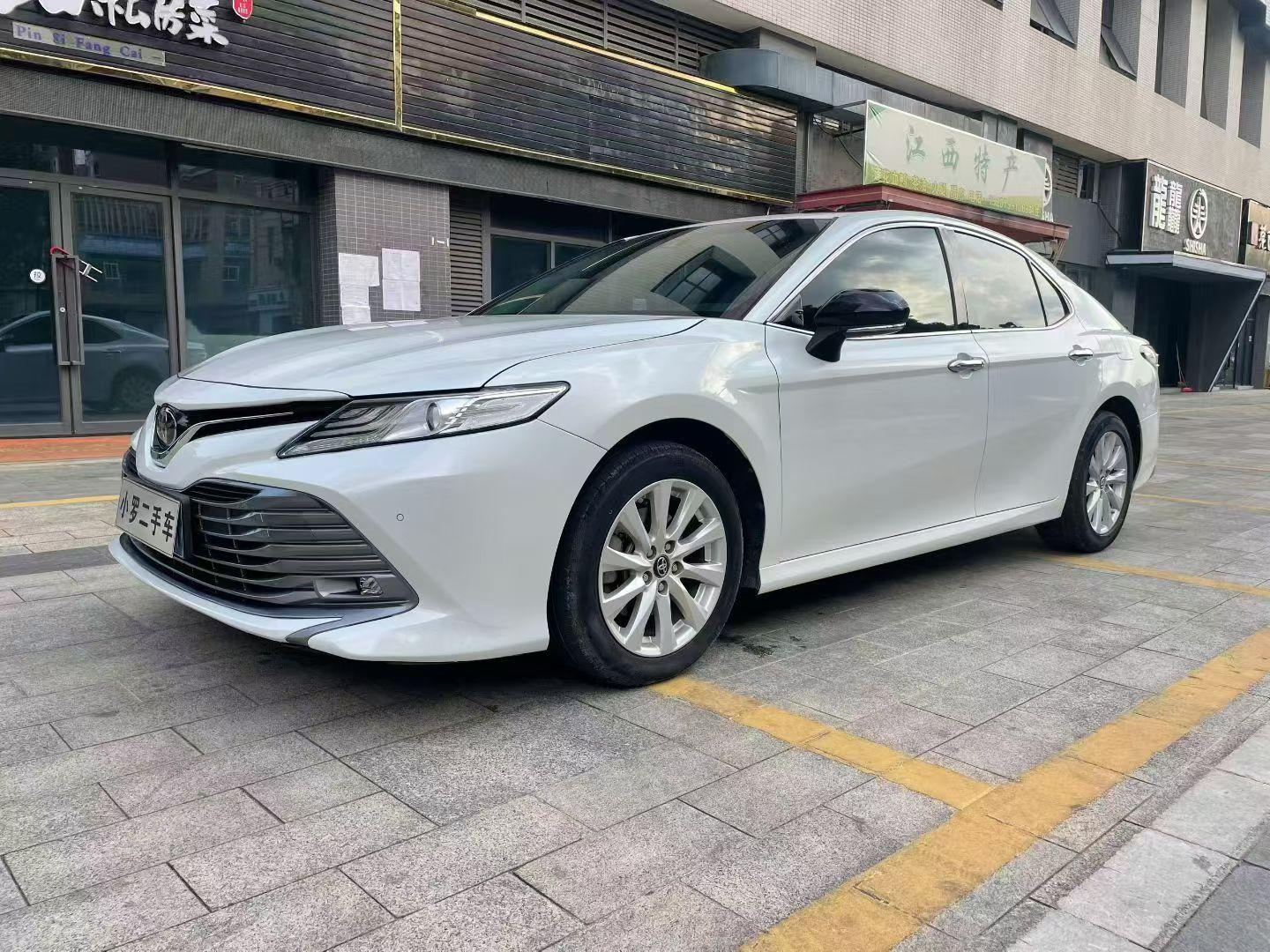 Toyota Camry CN6 2020