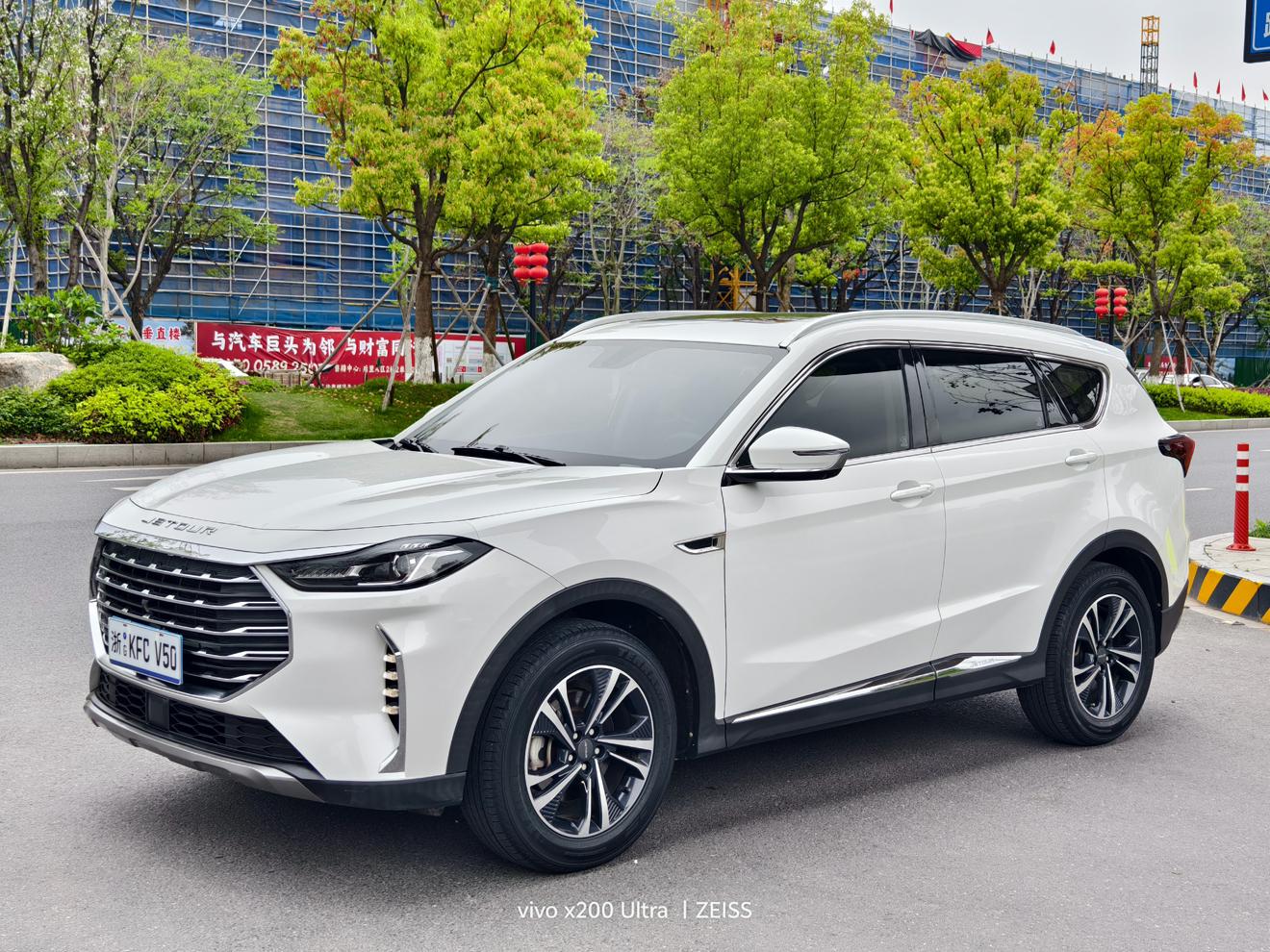 Jetour X70-Plus Forest 5-Seat 6MT 2020