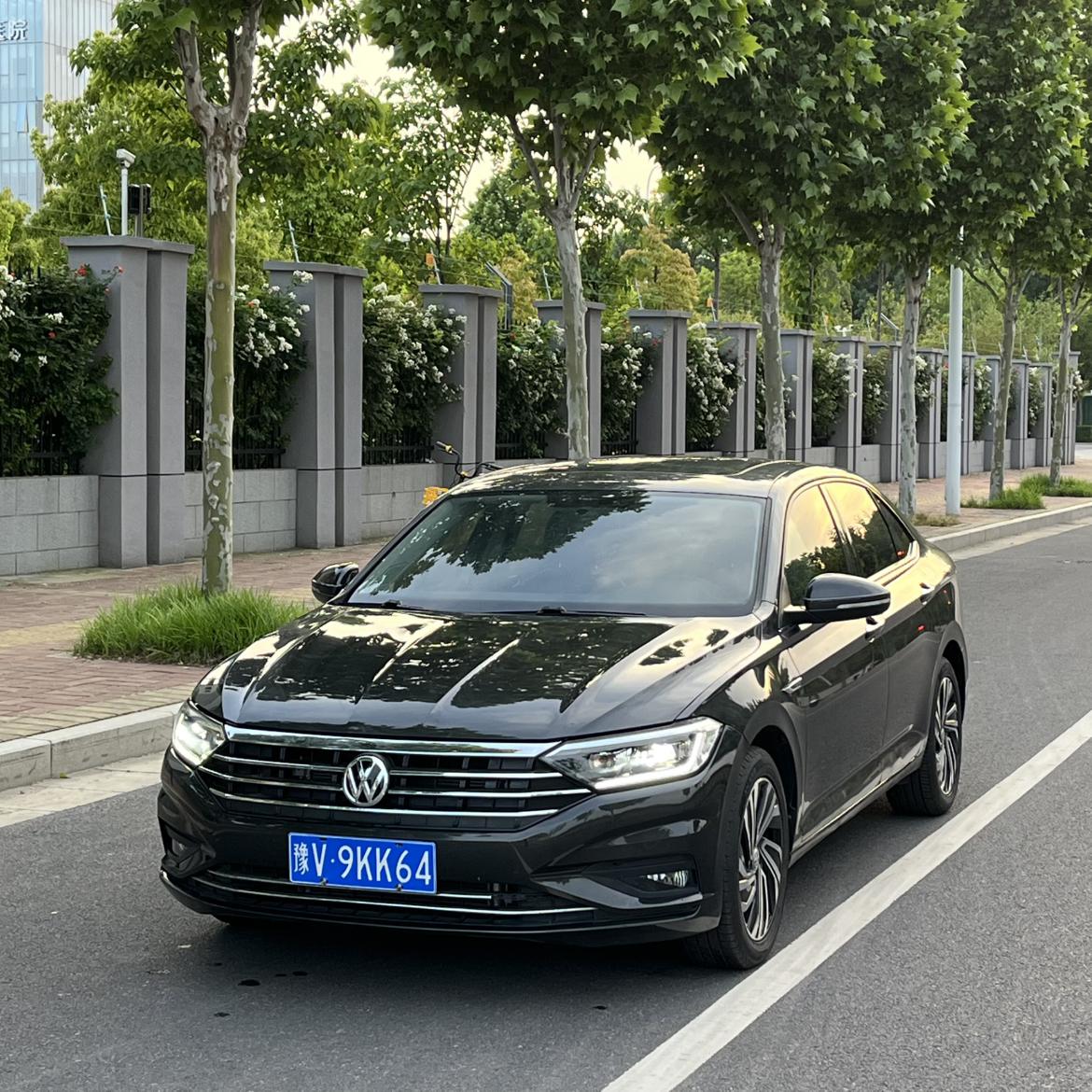 Volkswagen Sagitar 200TSI DSG Beyond Edition (1.2L) 2021