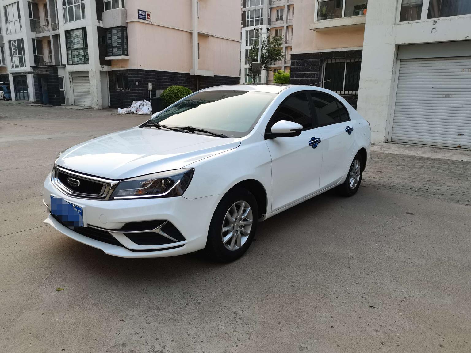 Geely Emgrand 1.5L Manual Luxury (1.5L) 2020