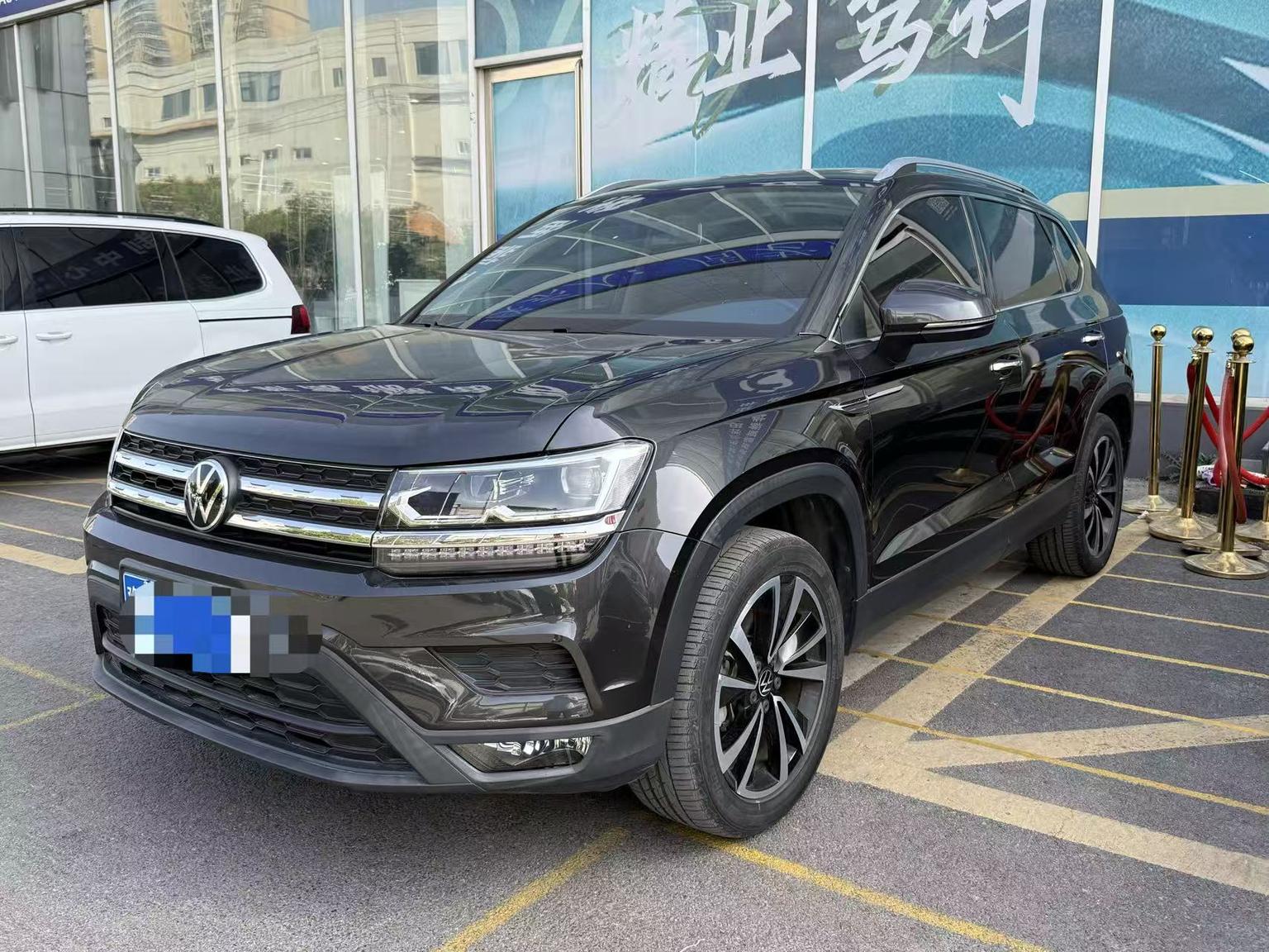 Volkswagen Tharu 280TSI Luxury Plus 2WD (1.4L) 2021