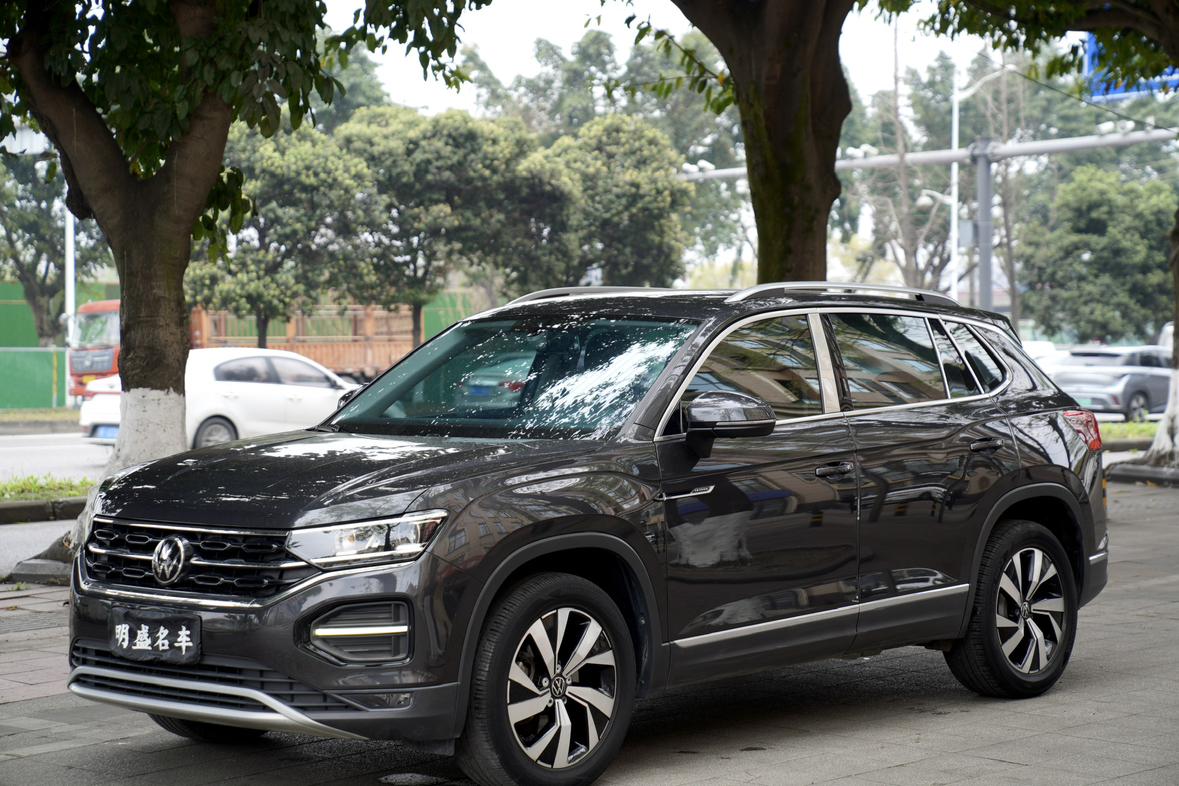 Volkswagen Tayron 330TSI 2WD Luxury Connect Plus (2L) 2022