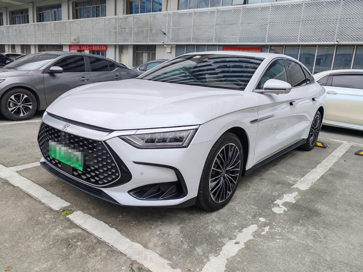BYD HAN-DM DM-i Champion 121km Prestige 2023