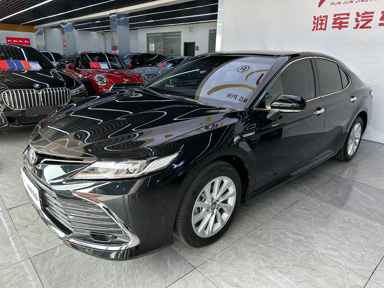 Toyota Camry 2.5HGVP Leading 2023