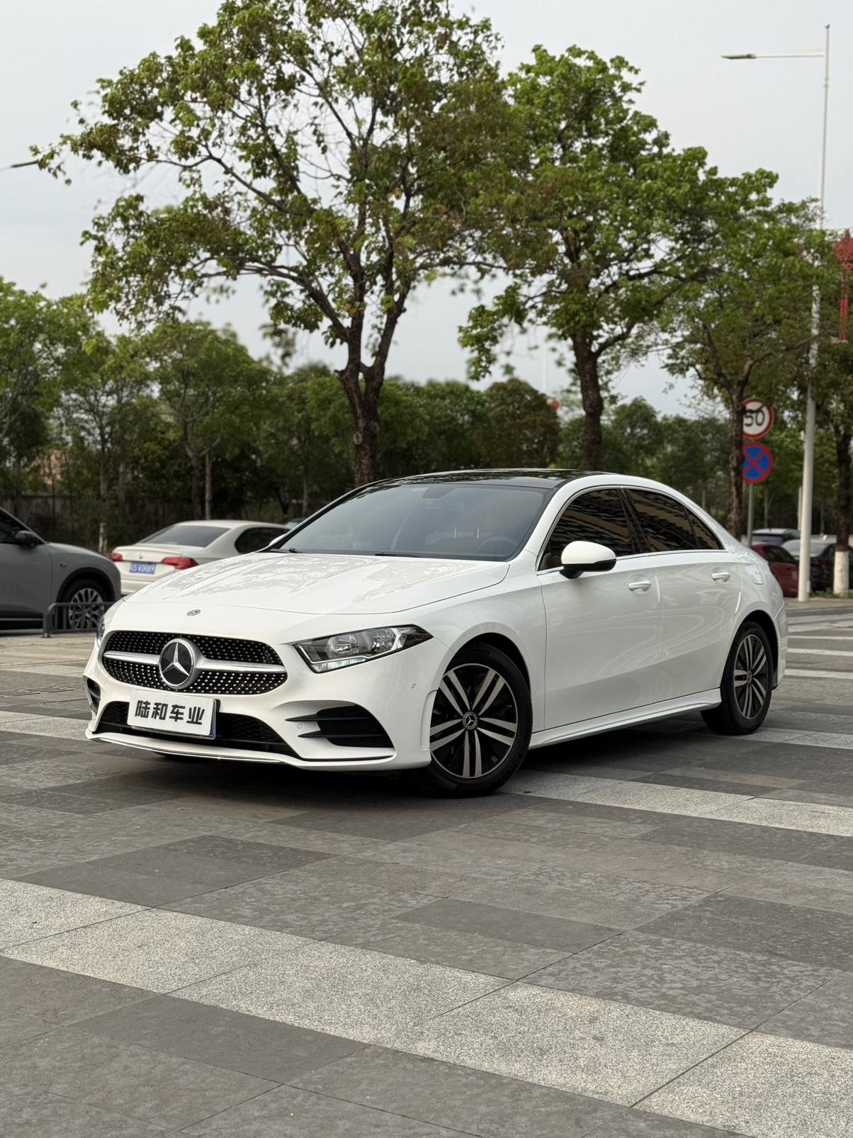 Mercedes Benz Class-A A180L 2020