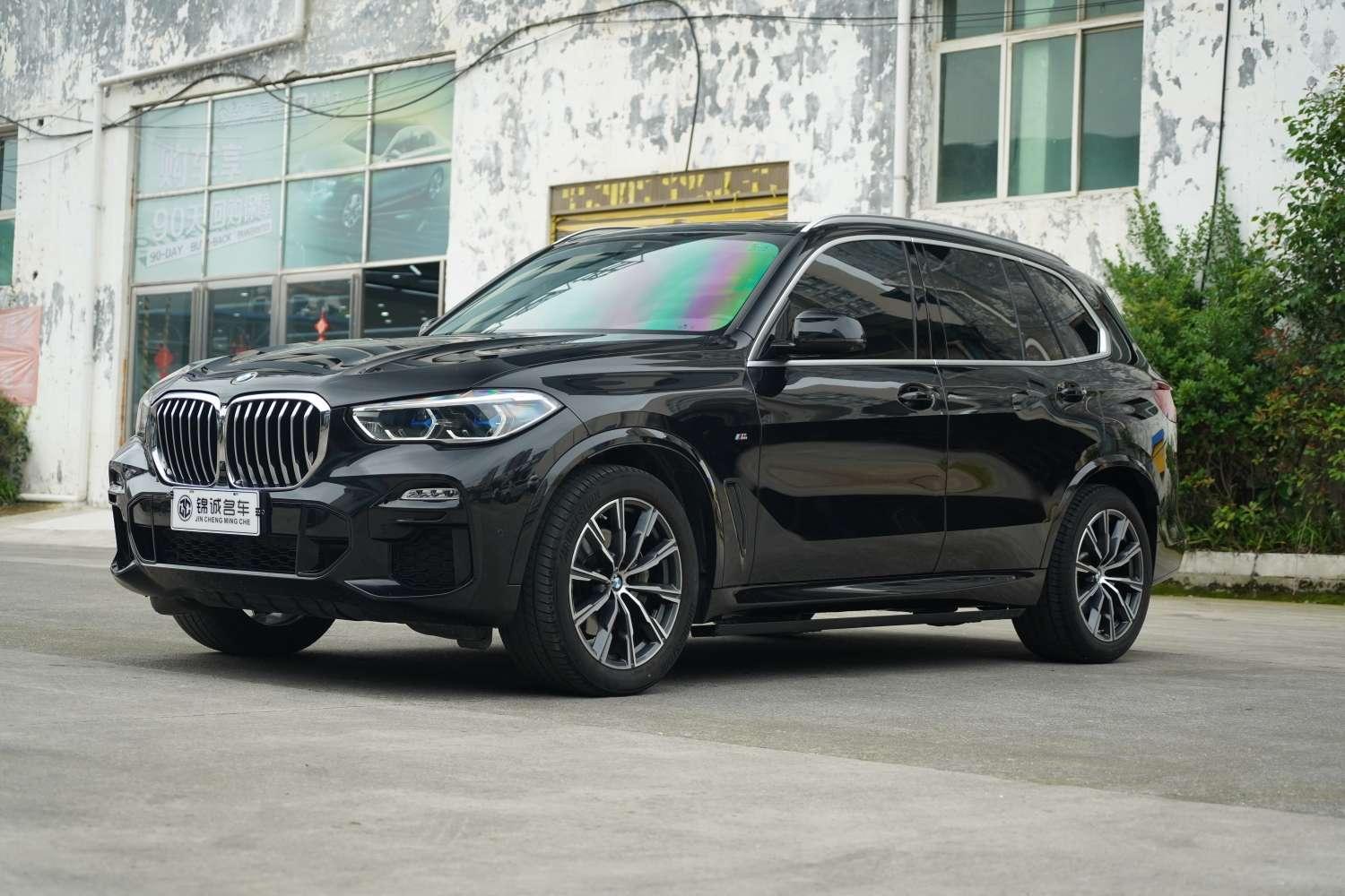 BMW X5 xDrive40i M Sport Package 2022