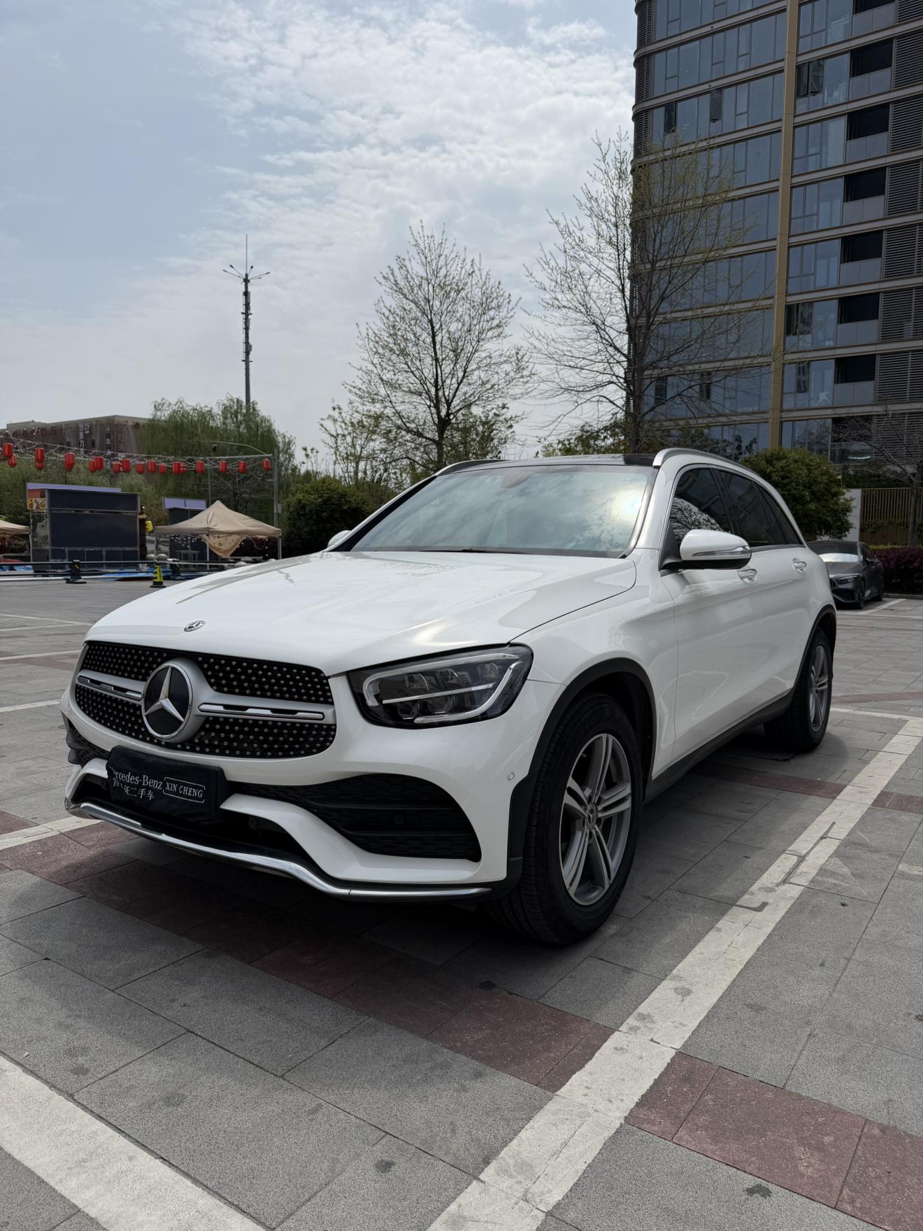Mercedes GLC 260 L 4MATIC Luxury (2L) 2020