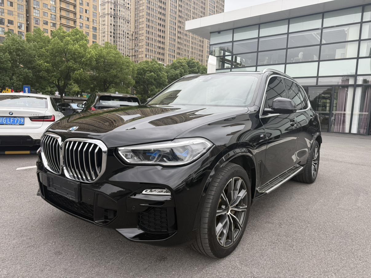 BMW X5 xDrive40i M Sport Package 2021
