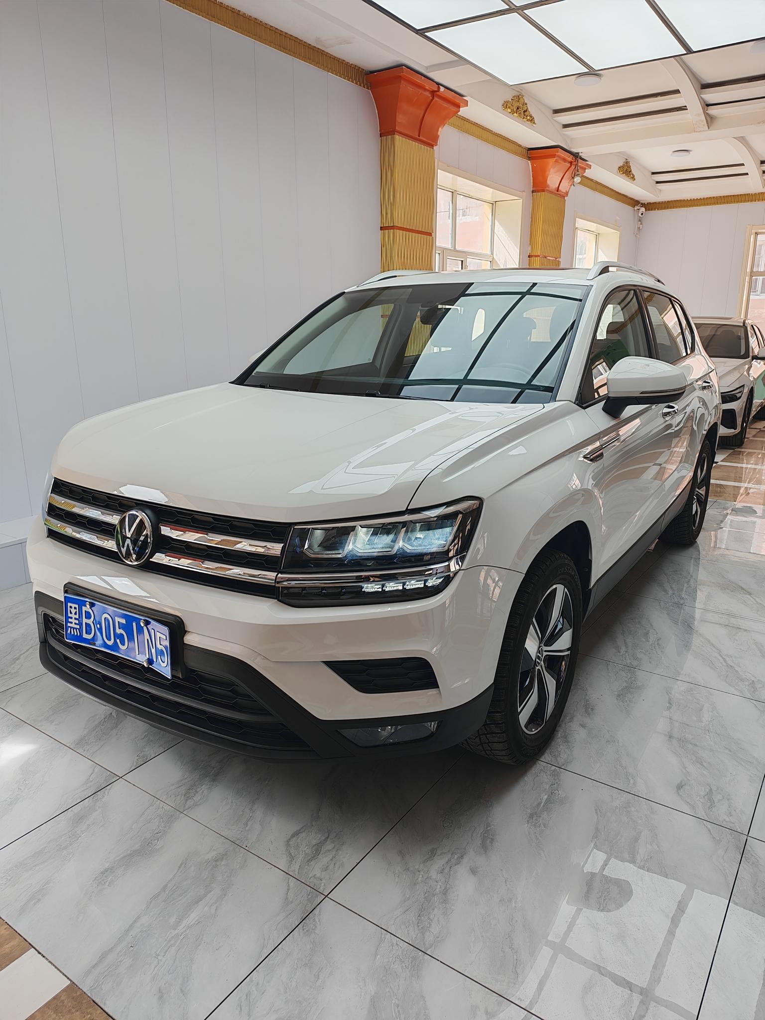 Volkswagen Tharu 280TSI Luxury 2WD (1.4L) 2021