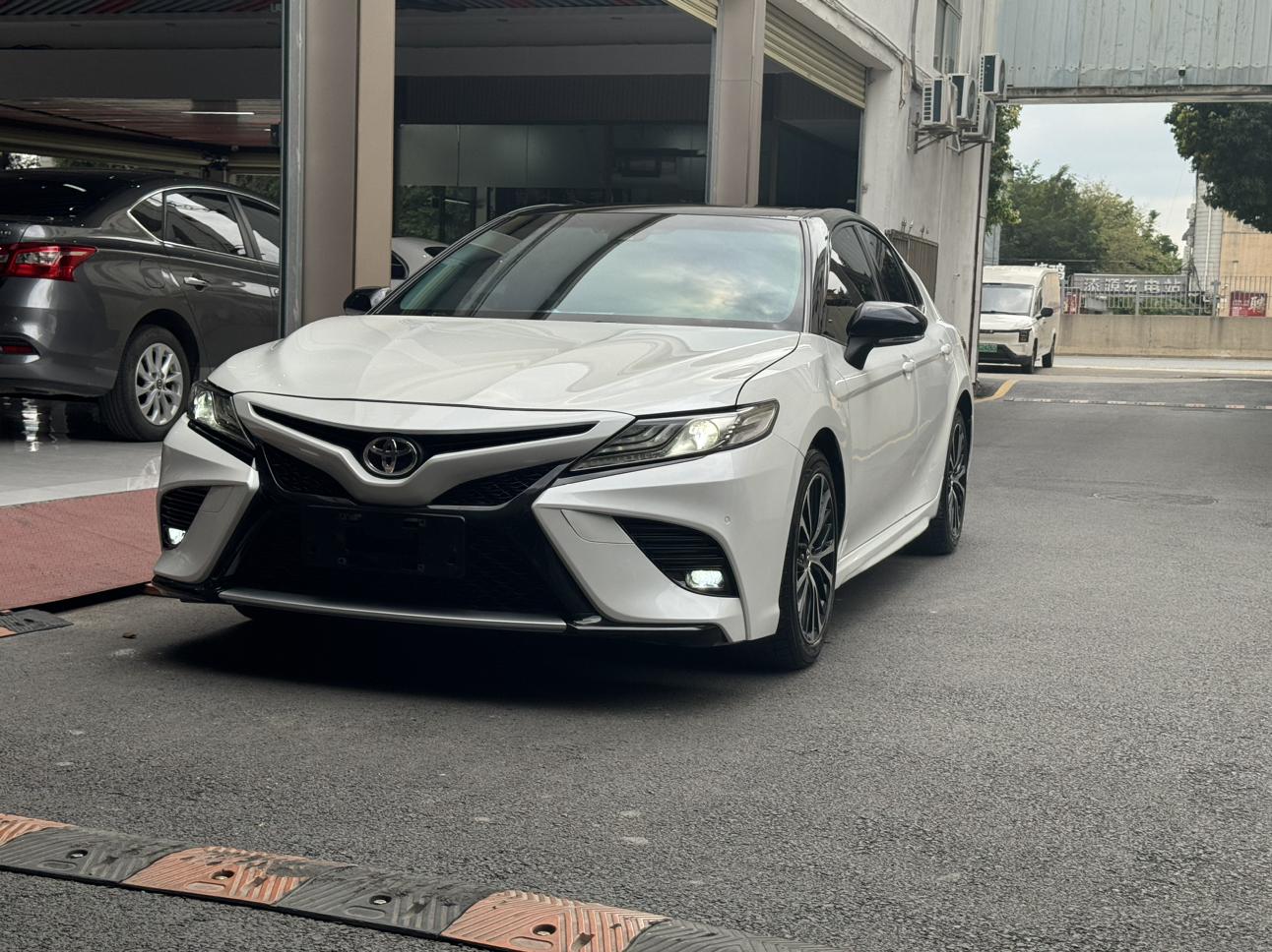 Toyota Camry S Sport CN6 2020