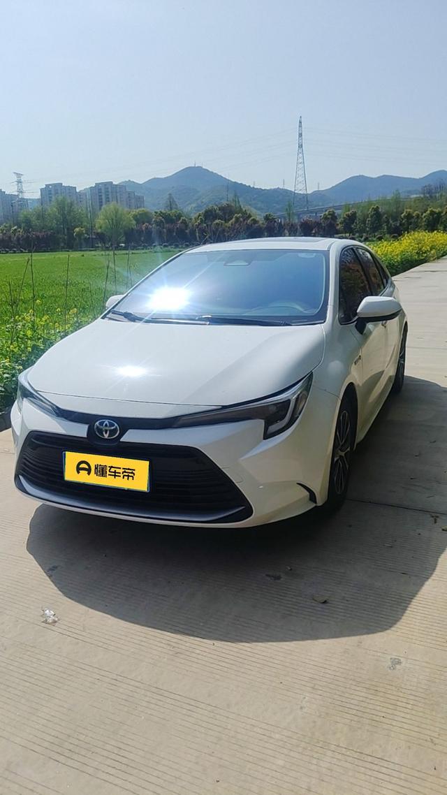 Toyota Levin 1.8L Deluxe 2023