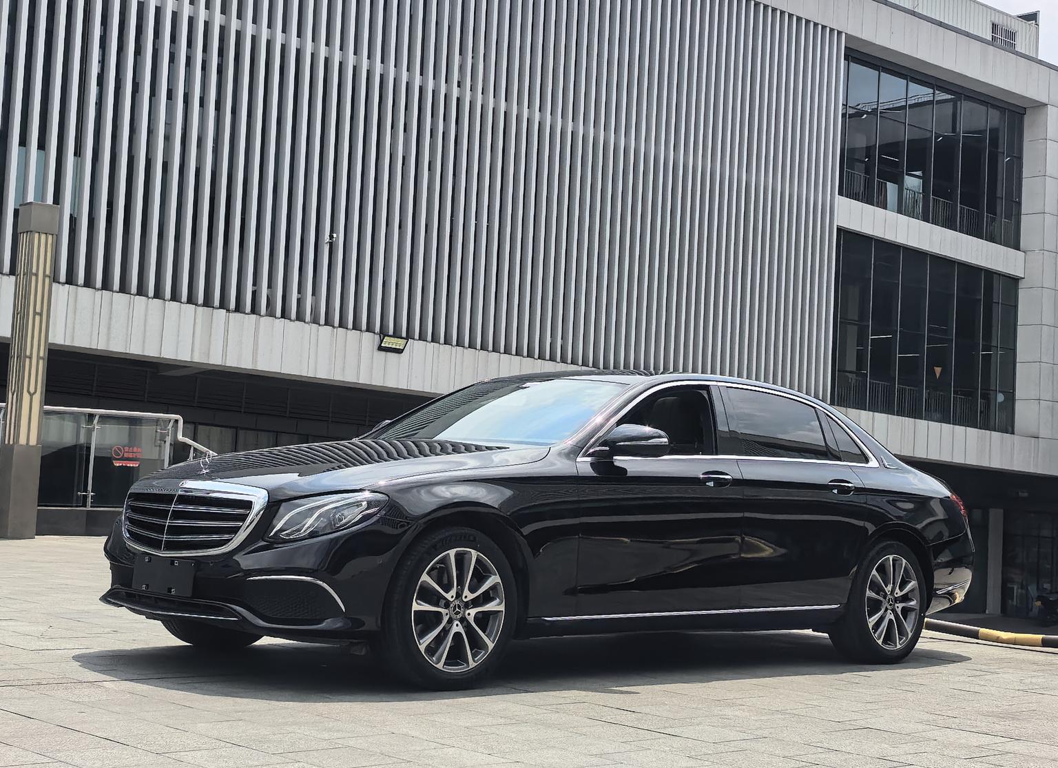 Mercedes Class-E E 260 L 2020