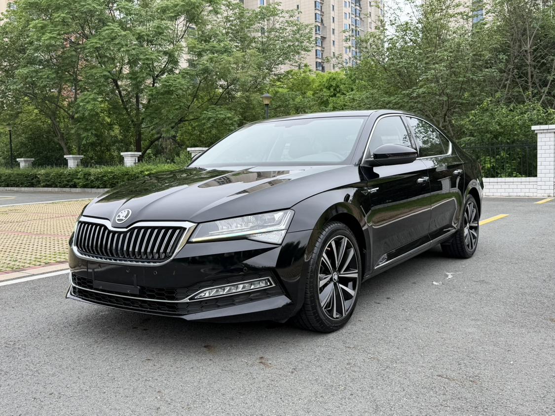 Skoda Superb 330 TSI DSG Comfort (2L) 2020