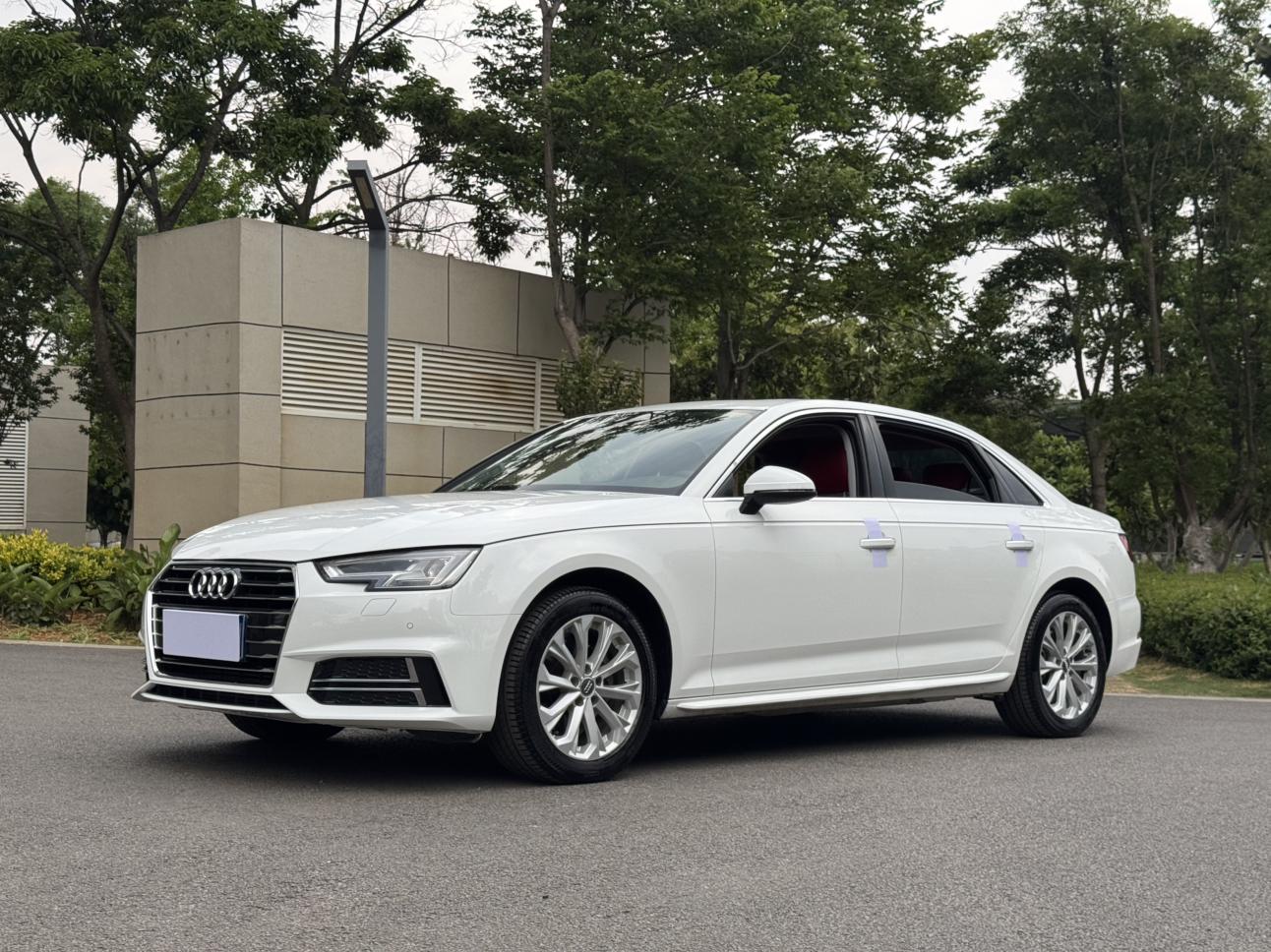 Audi A4L 40 TFSI Progressive CN5 2019