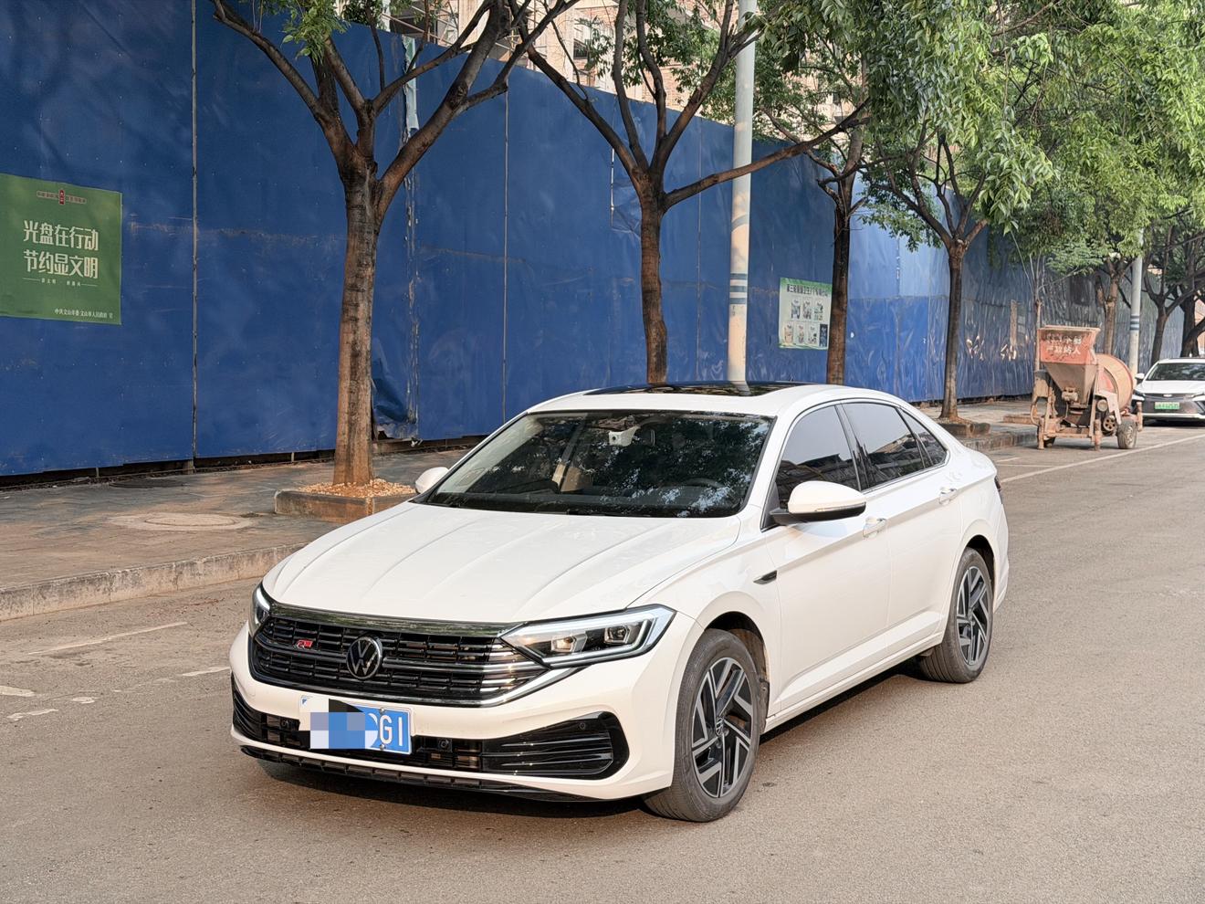 Volkswagen Sagitar 300TSI DSG Excellence (1.5L) 2023