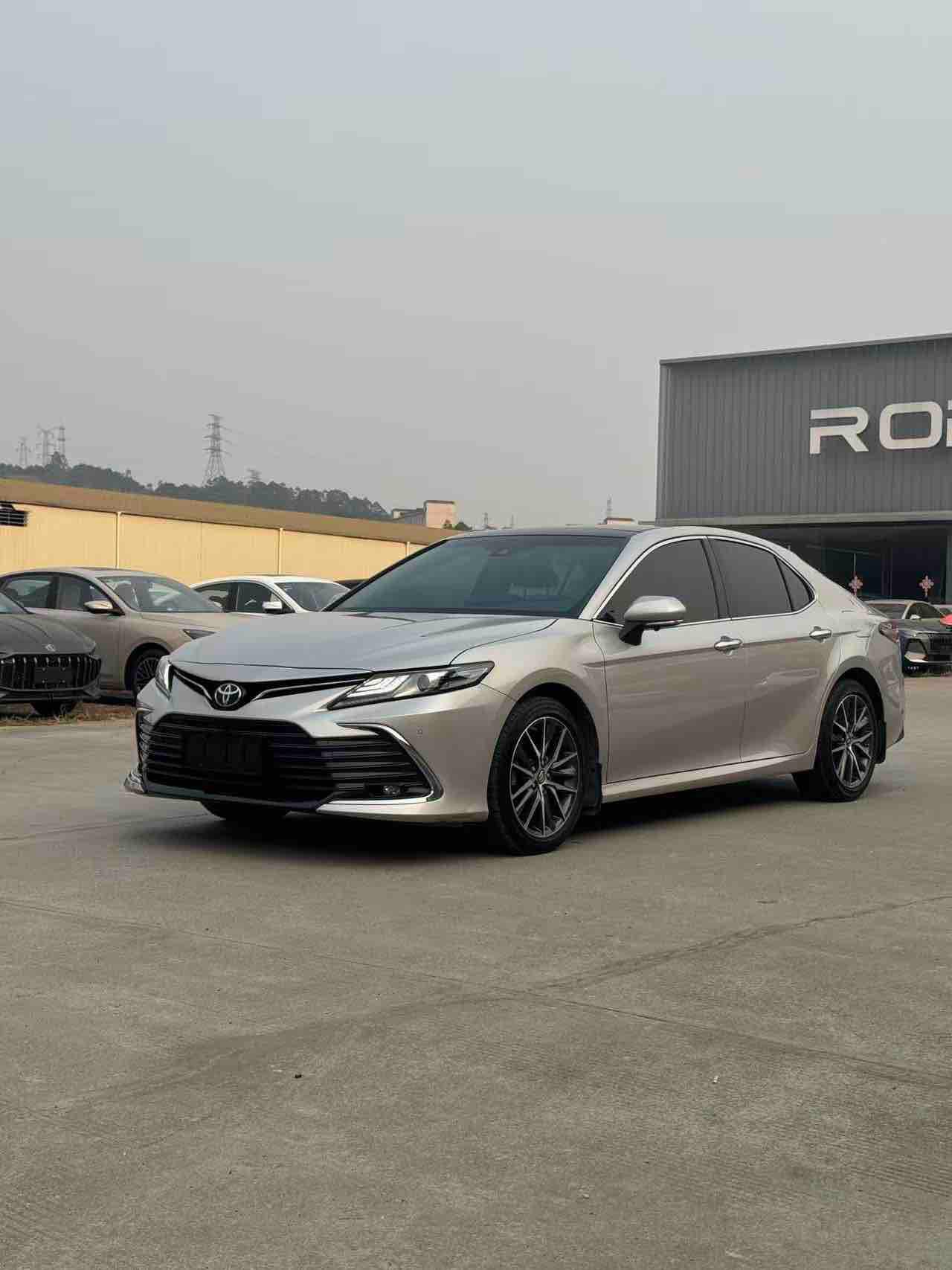 Toyota Camry 2.5G Luxury (2.5L) 2022