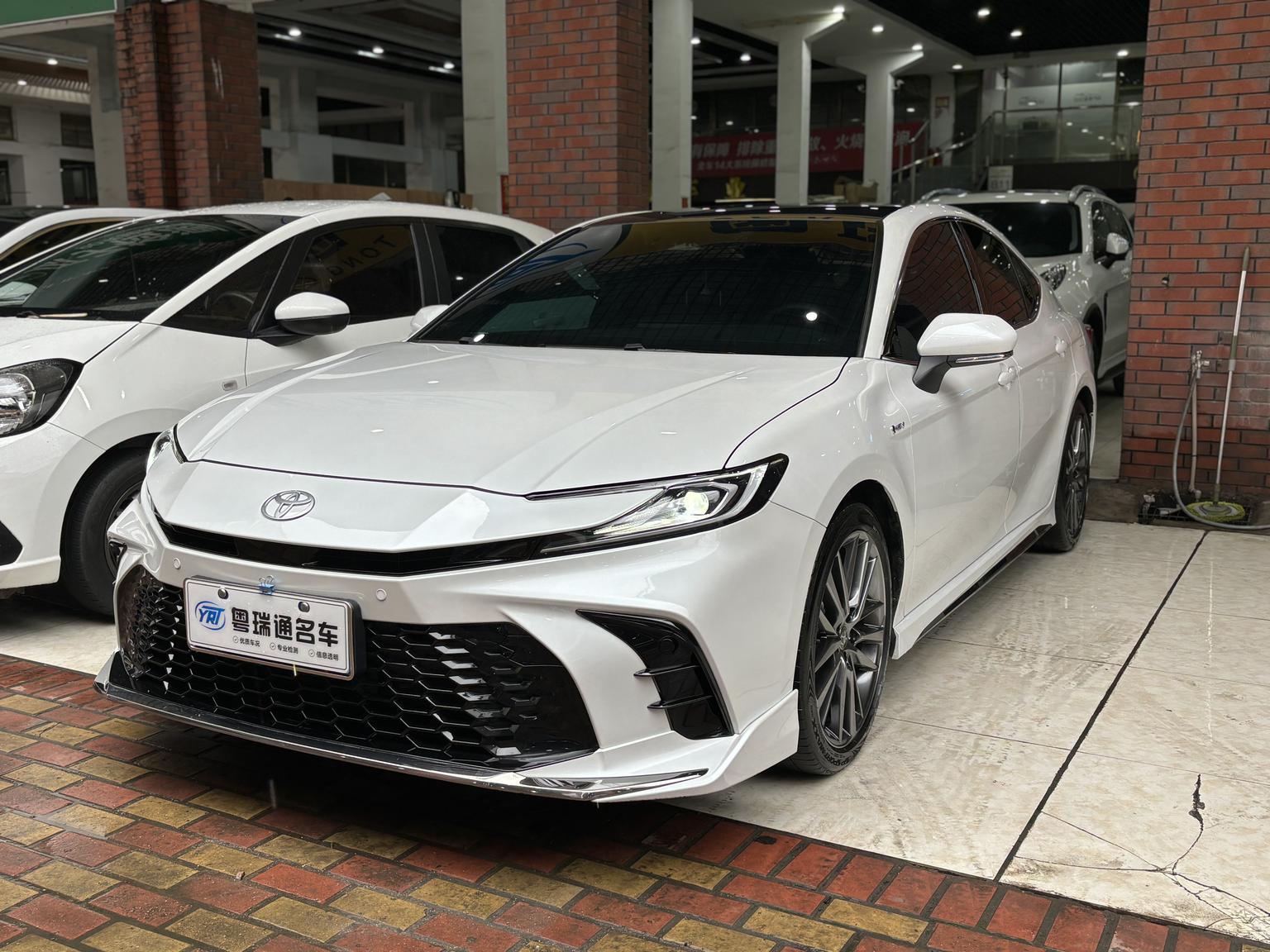 Toyota Camry 2.0HXS Sport Plus 2024