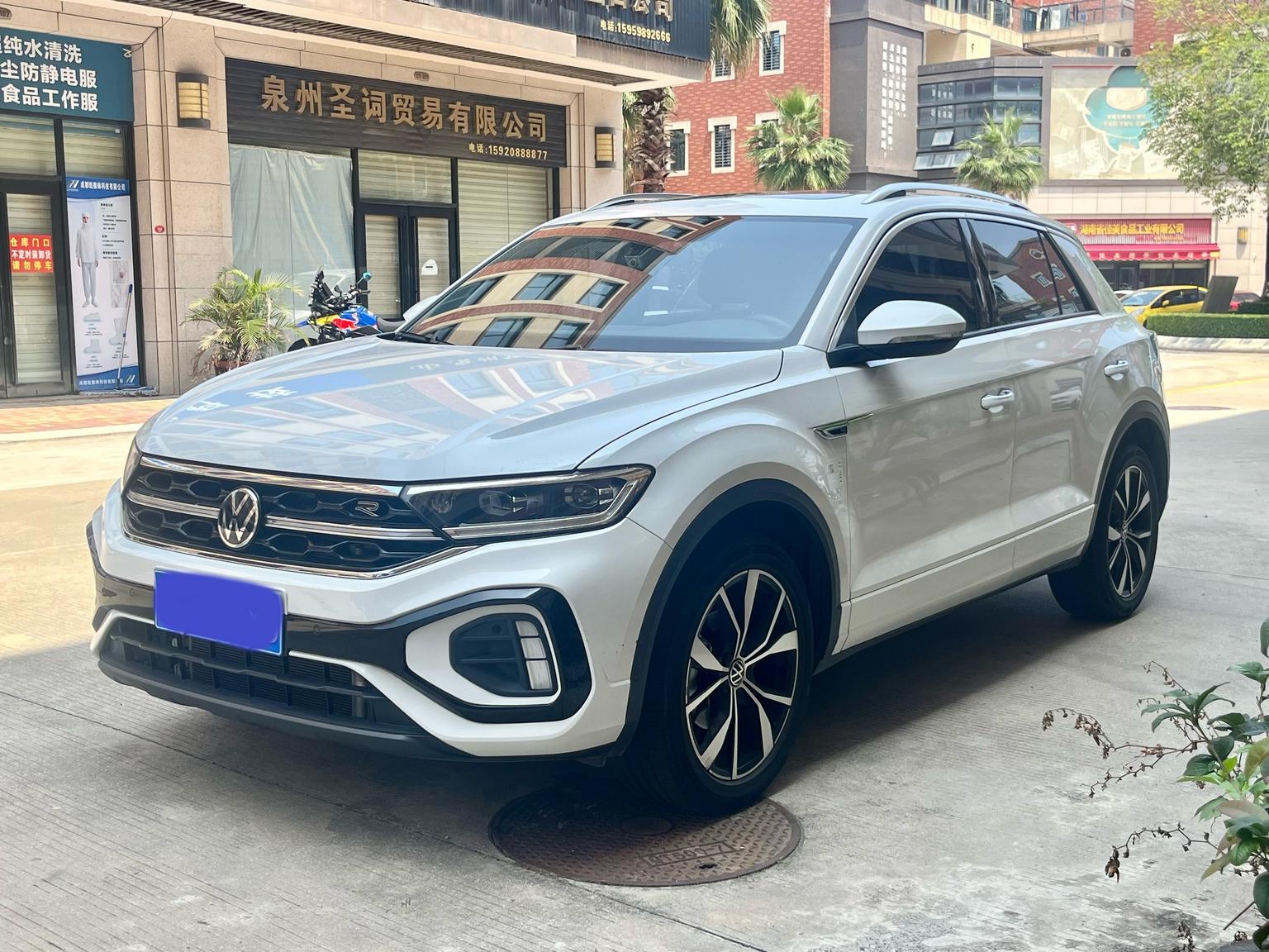 Volkswagen T-ROC 300TSI DSG Morning Light 2024