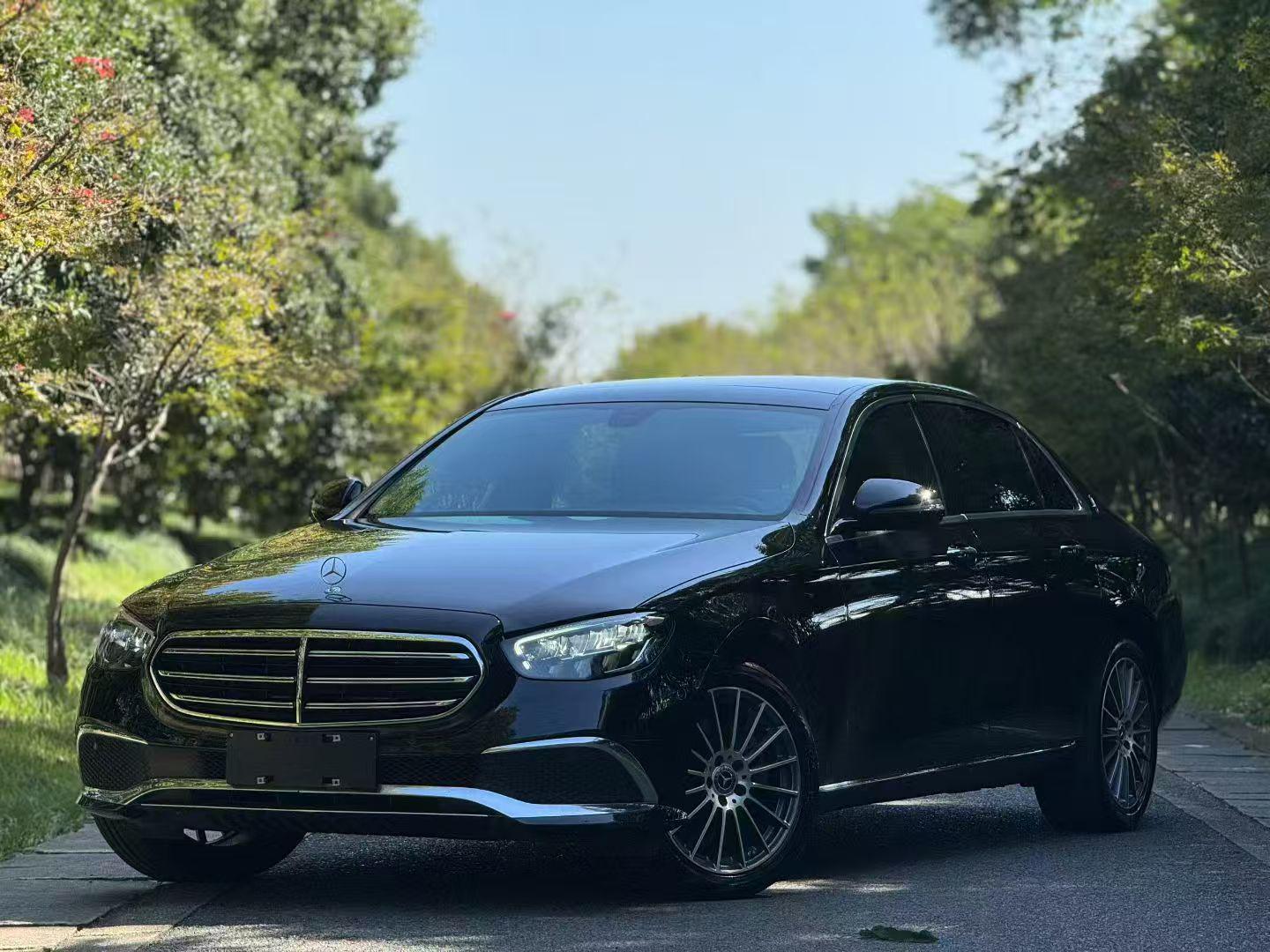Mercedes Class-E E 260 L Sedan (2L) 2023
