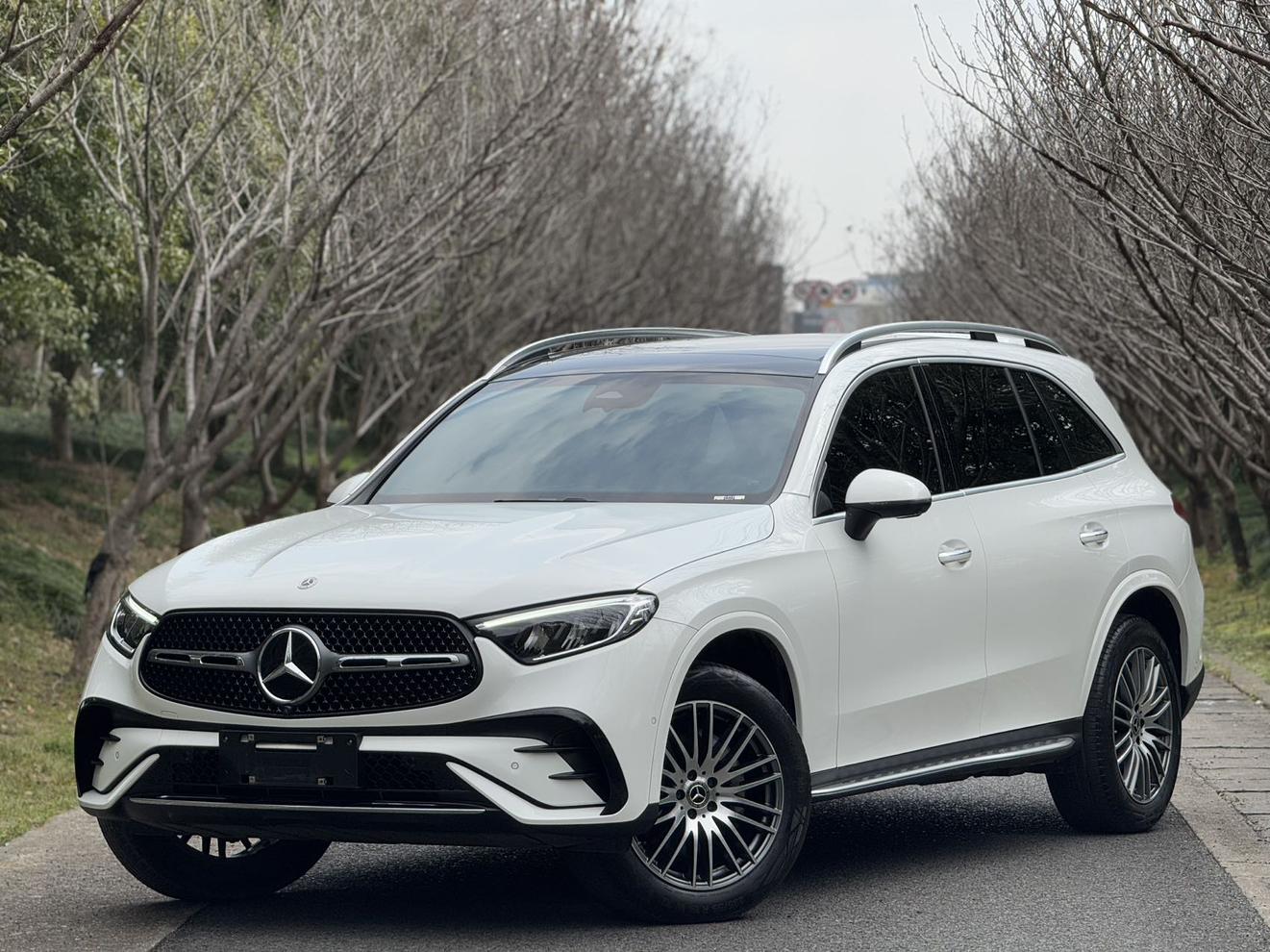 Mercedes GLC 300 L 4MATIC Dynamic 5-Seat (2L) 2024