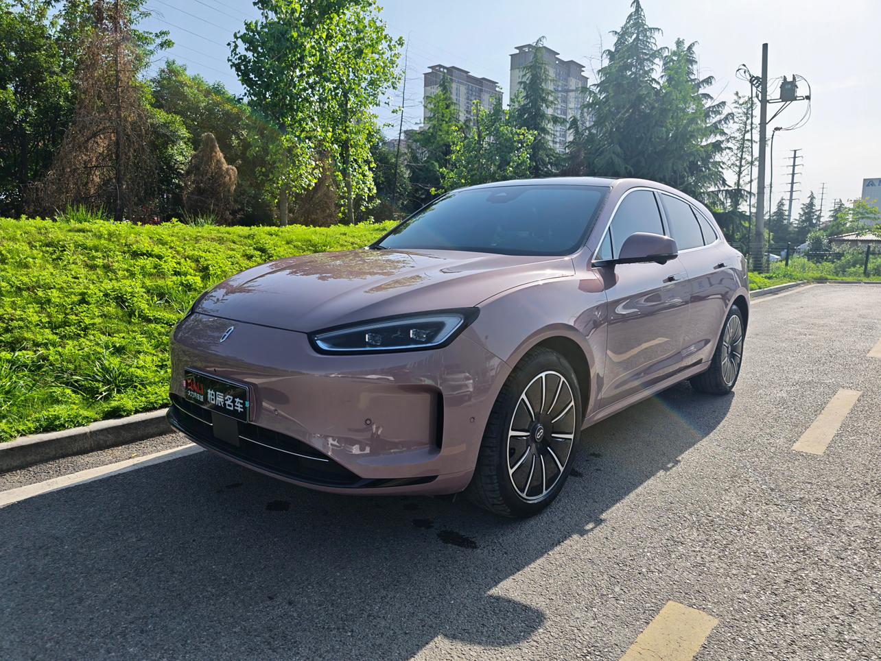 Aito M5 Electric AWD Performance 2023