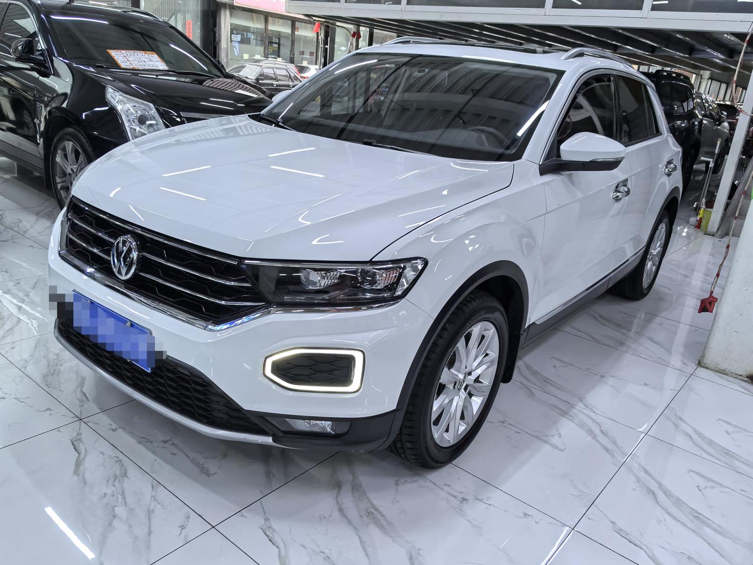 Volkswagen T-ROC 230 TSI DSG 2WD Sport 2020