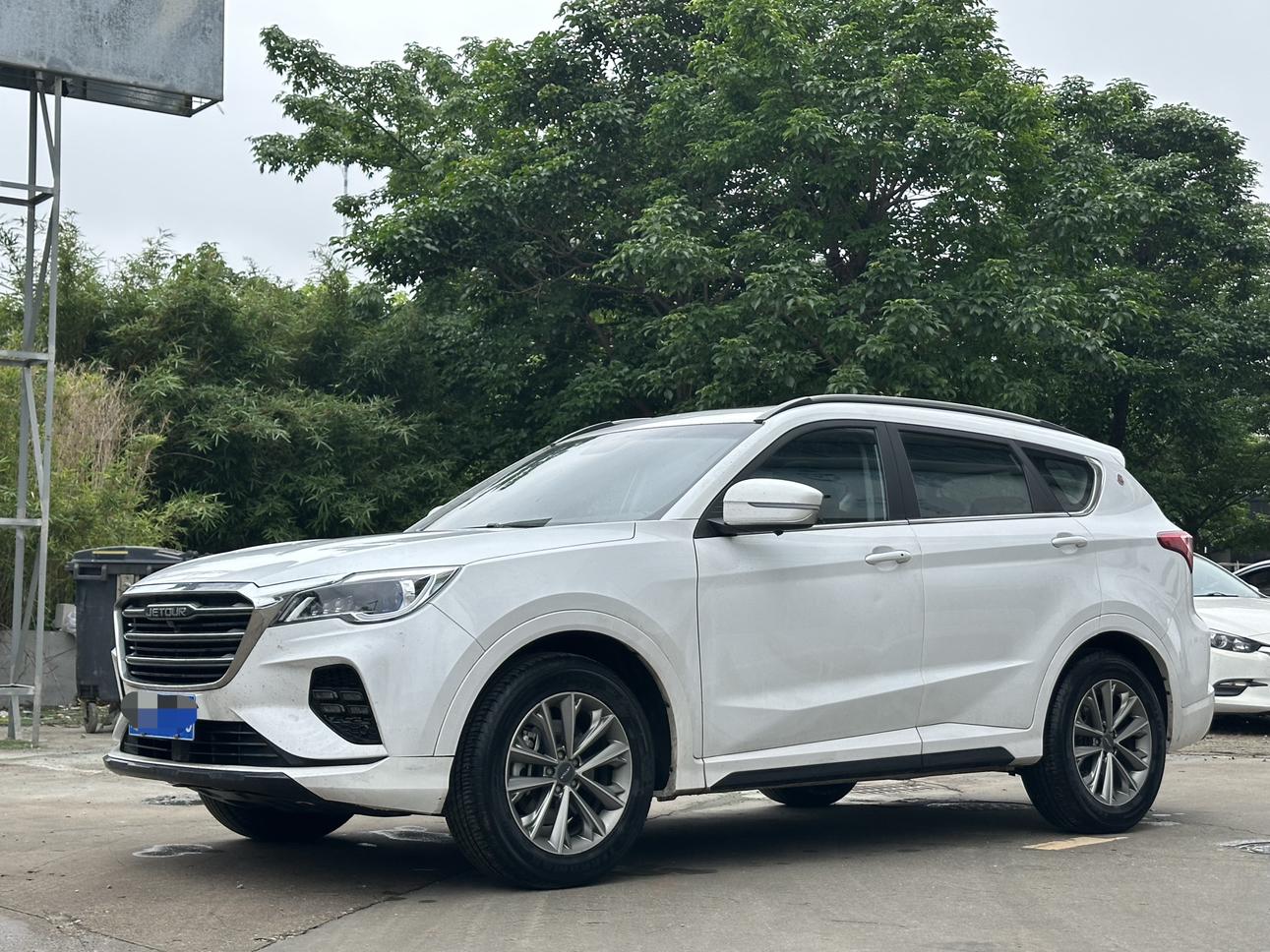 Jetour X70 Joy Drive Edition 5-Seat (1.5L) 2023