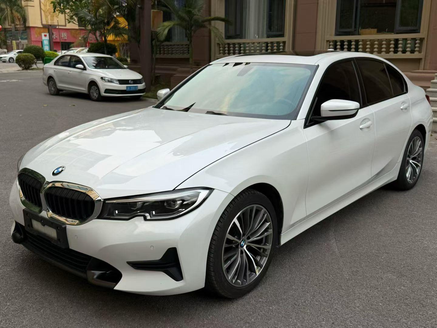 BMW Series-3 320i Sport Package (2L) 2020