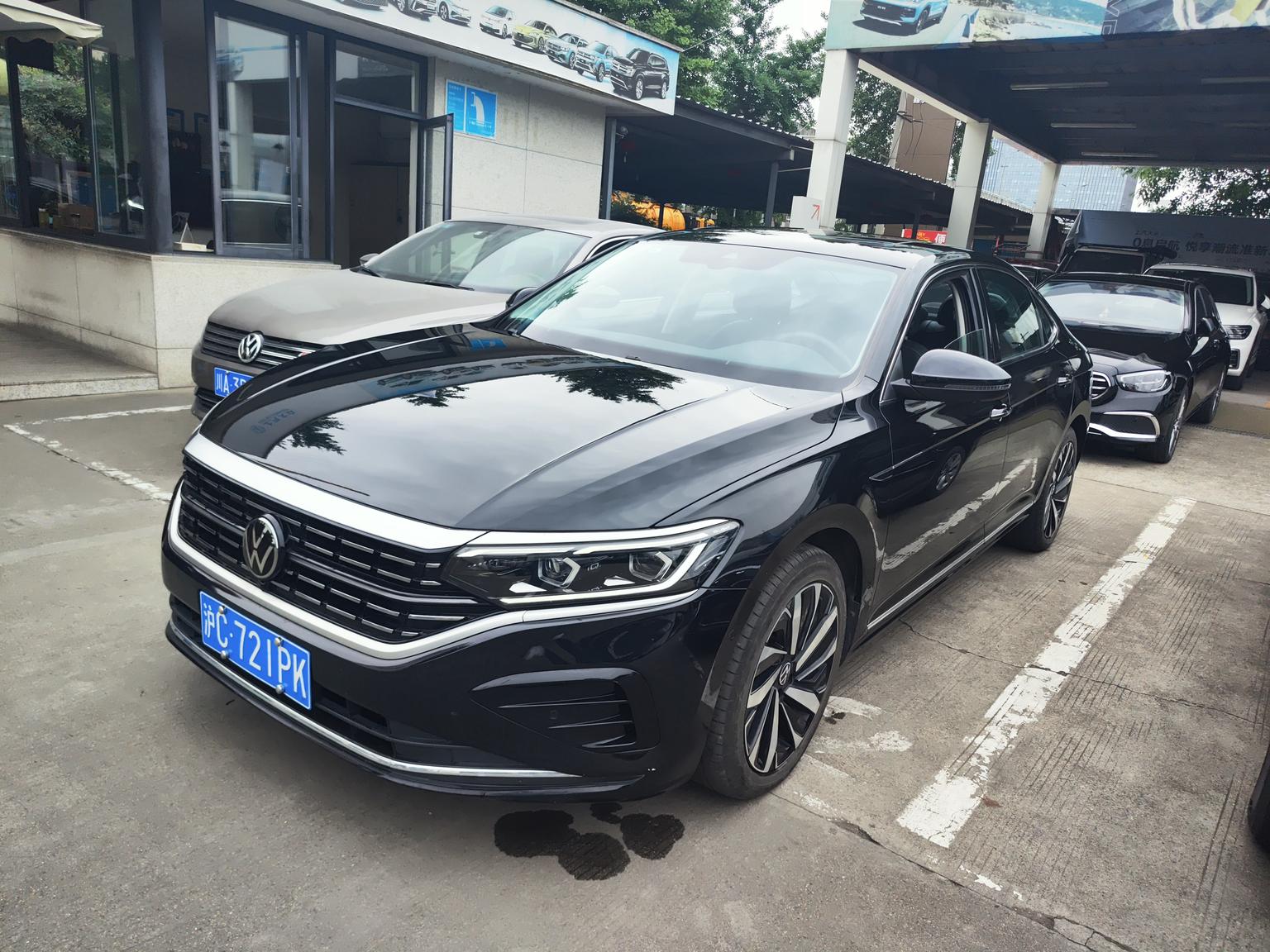 Volkswagen Passat Outstanding 380TSI Longyao 2024