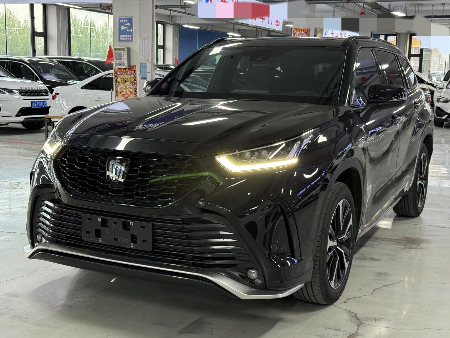 Toyota Crown-Kluger HEV AWD Luxury 2022
