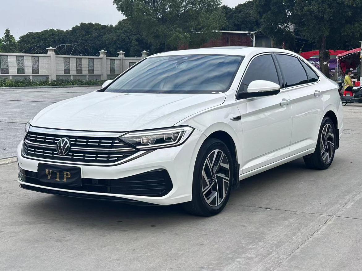 Volkswagen Sagitar 300TSI DSG Beyond 2024