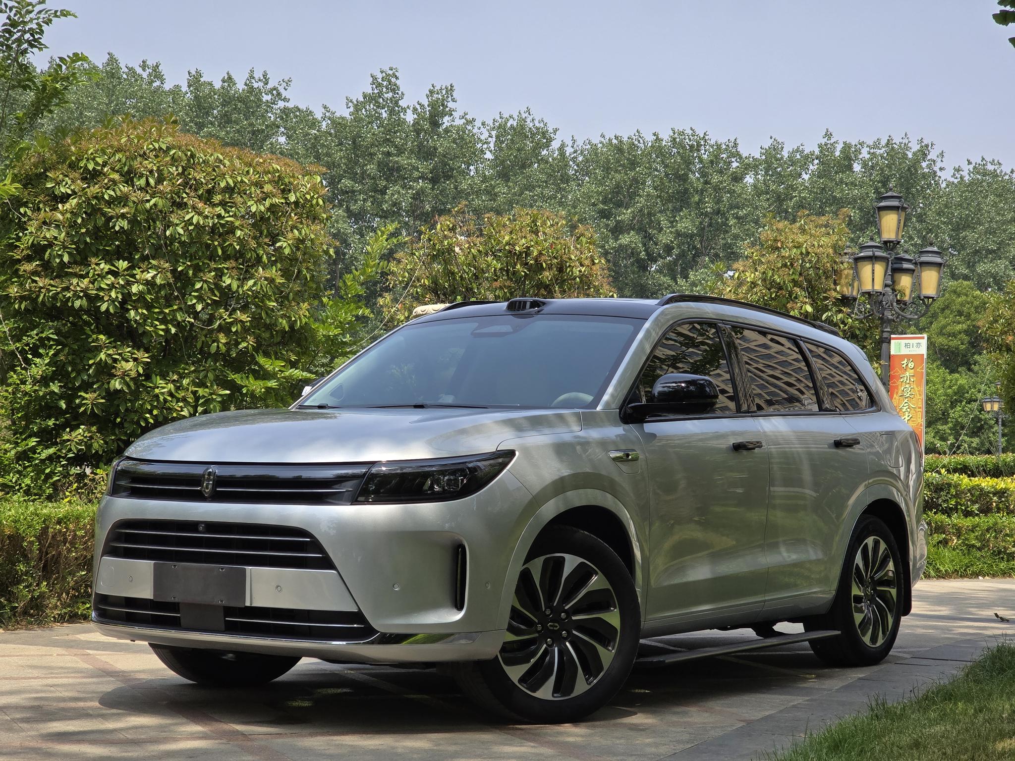 Aito M7 Max 5-Seat AWD Intelligent Drive 2024
