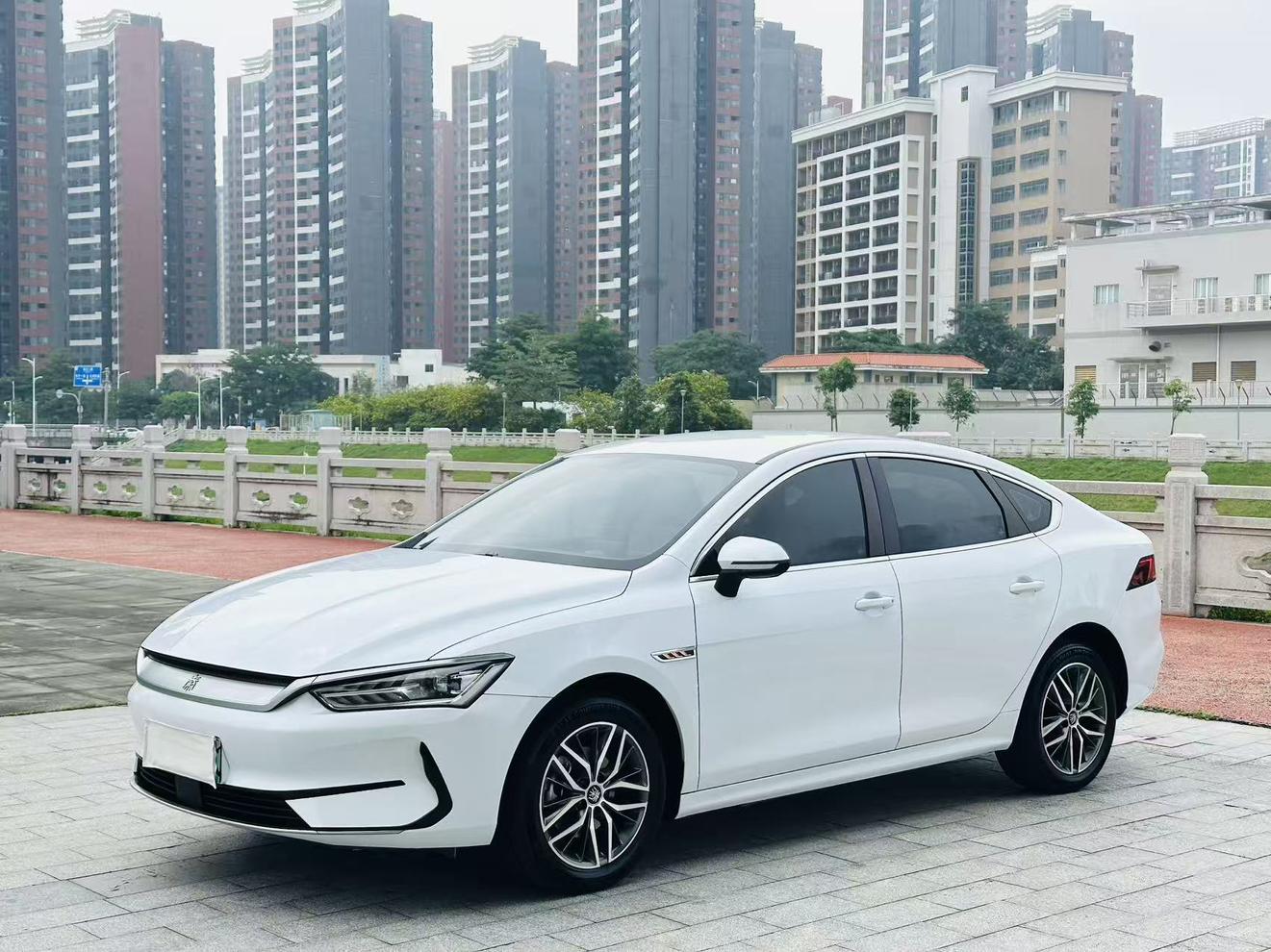 BYD QIN-Plus-EV Champion 420km Leading 2023