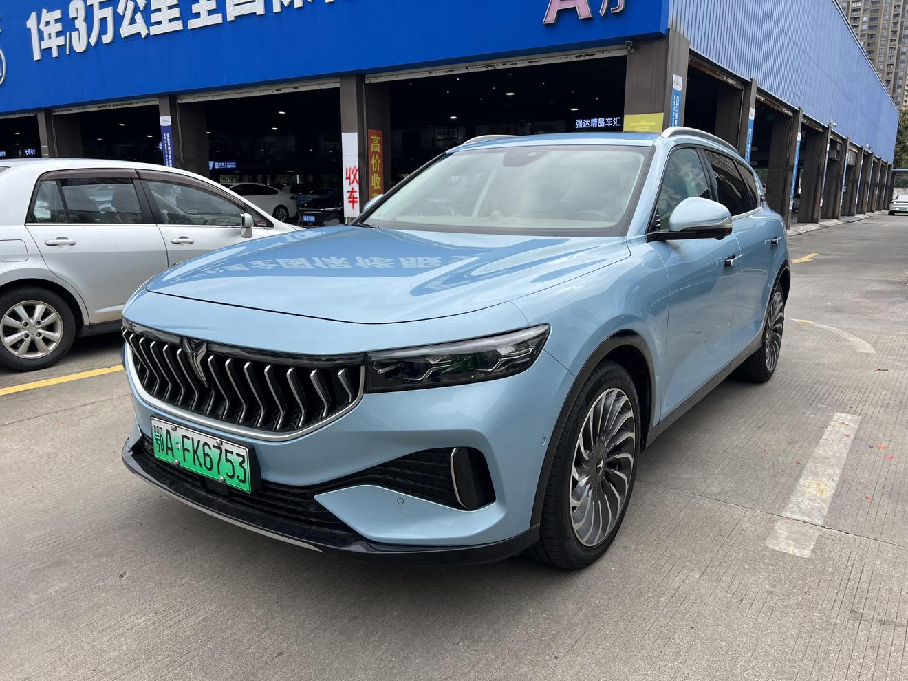 Voyah Free AWD Standard Range EREV 2022