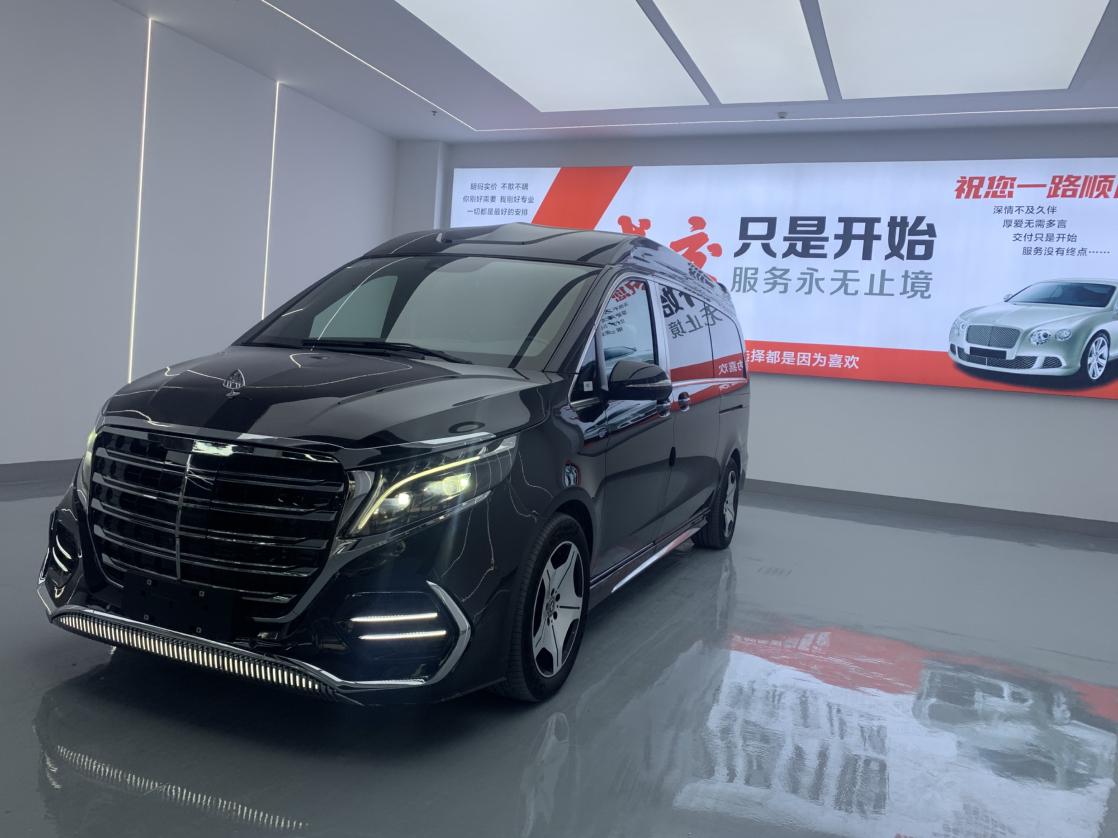 Mercedes V-260 Long Wheelbase Prestige (2L) 2023