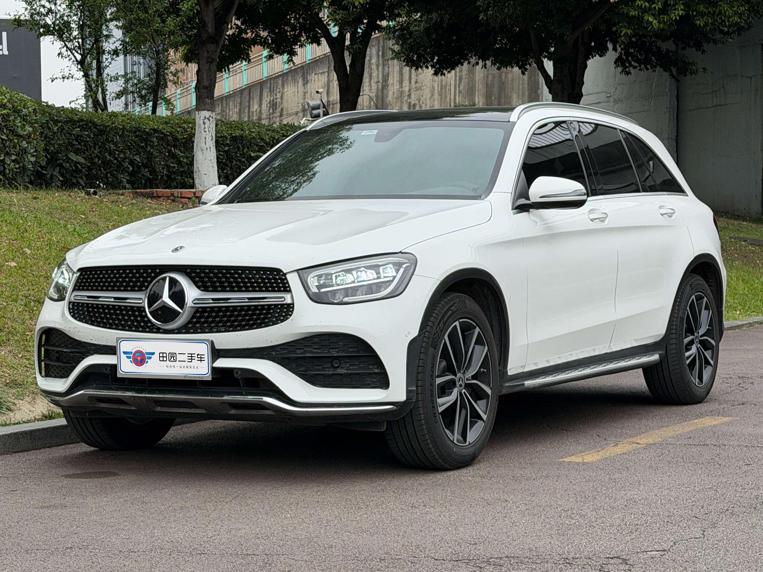 Mercedes GLC 260 L 4MATIC Luxury (2L) 2021