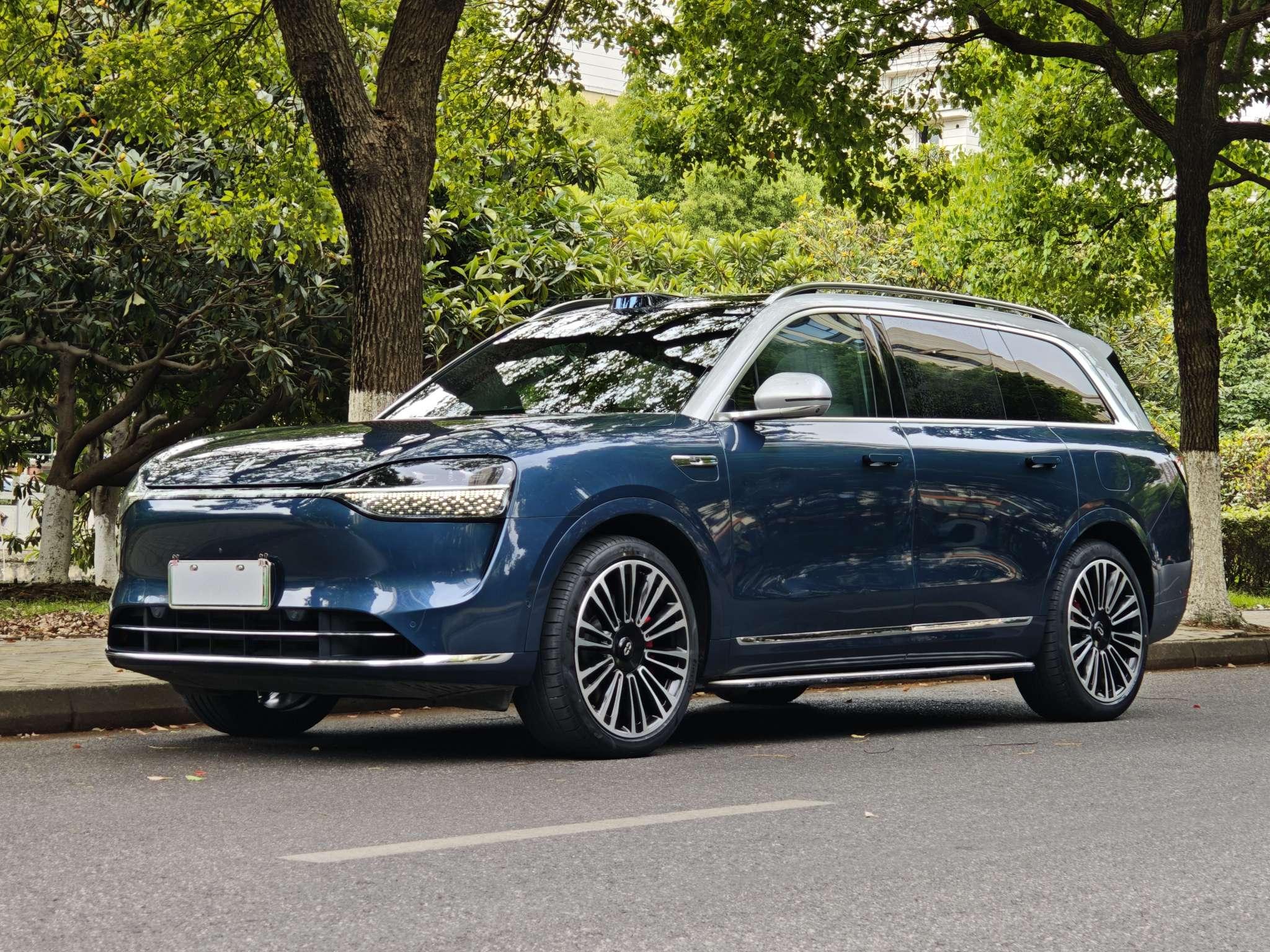 Aito M9 EREV Ultra 6-Seat 2024