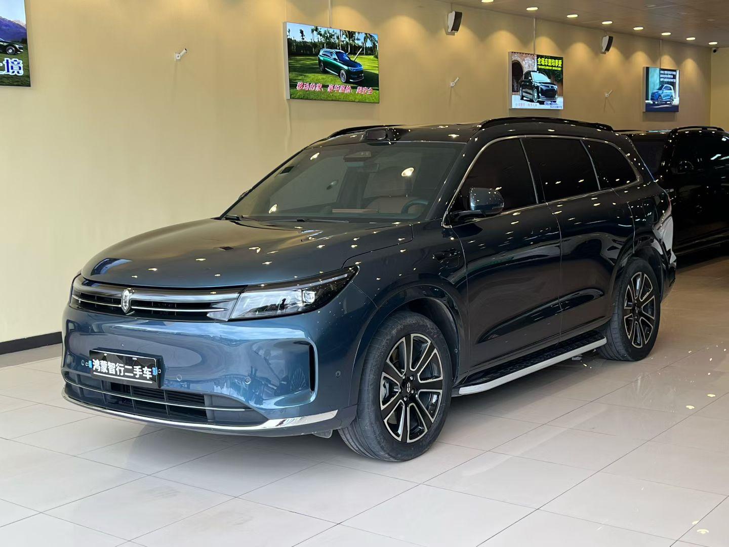 Aito M7 Smart Drive 6-Seat AWD 2024