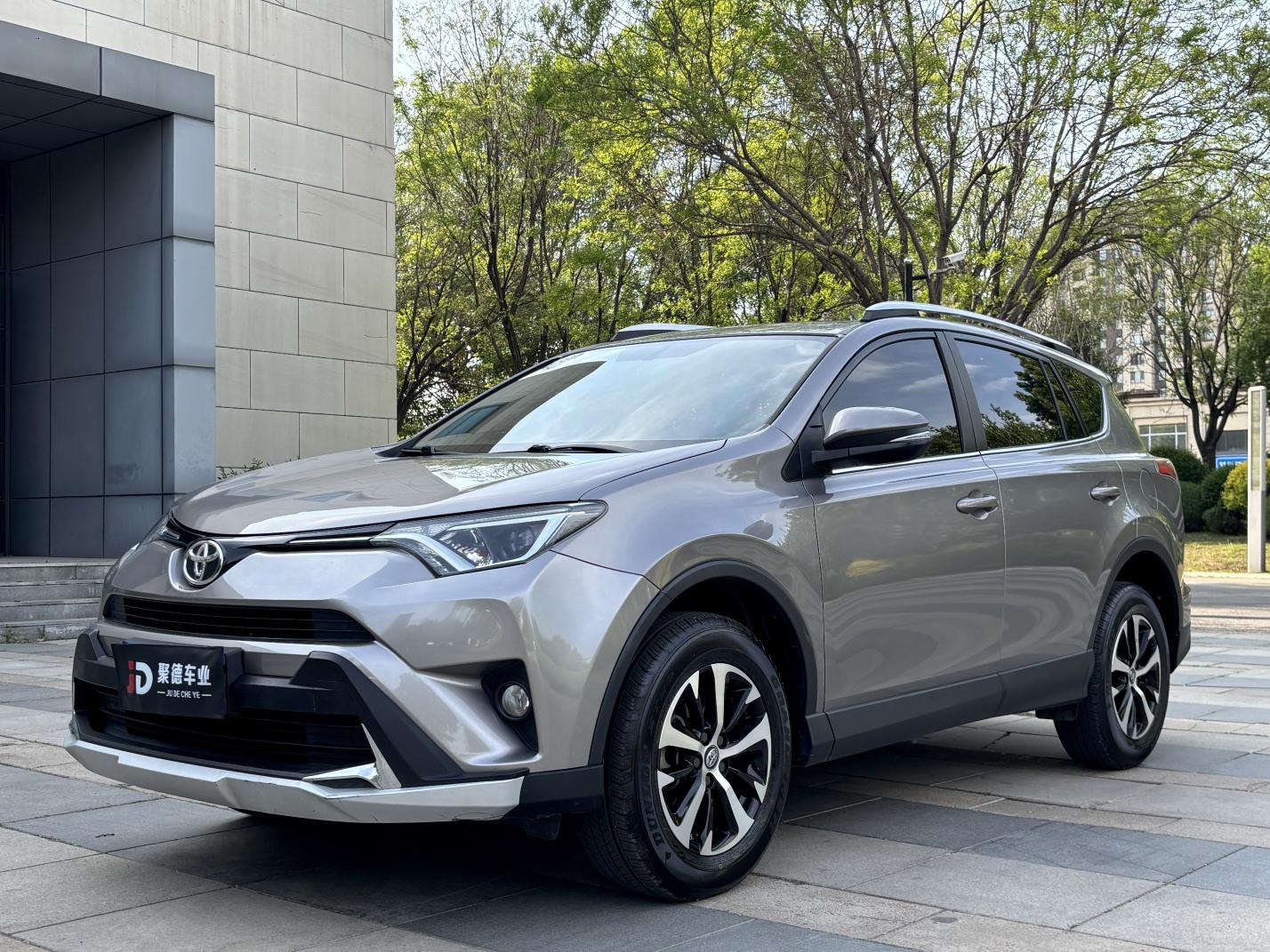 Toyota RAV4 2.0L CVT 2WD Pioneer (China V) 2019