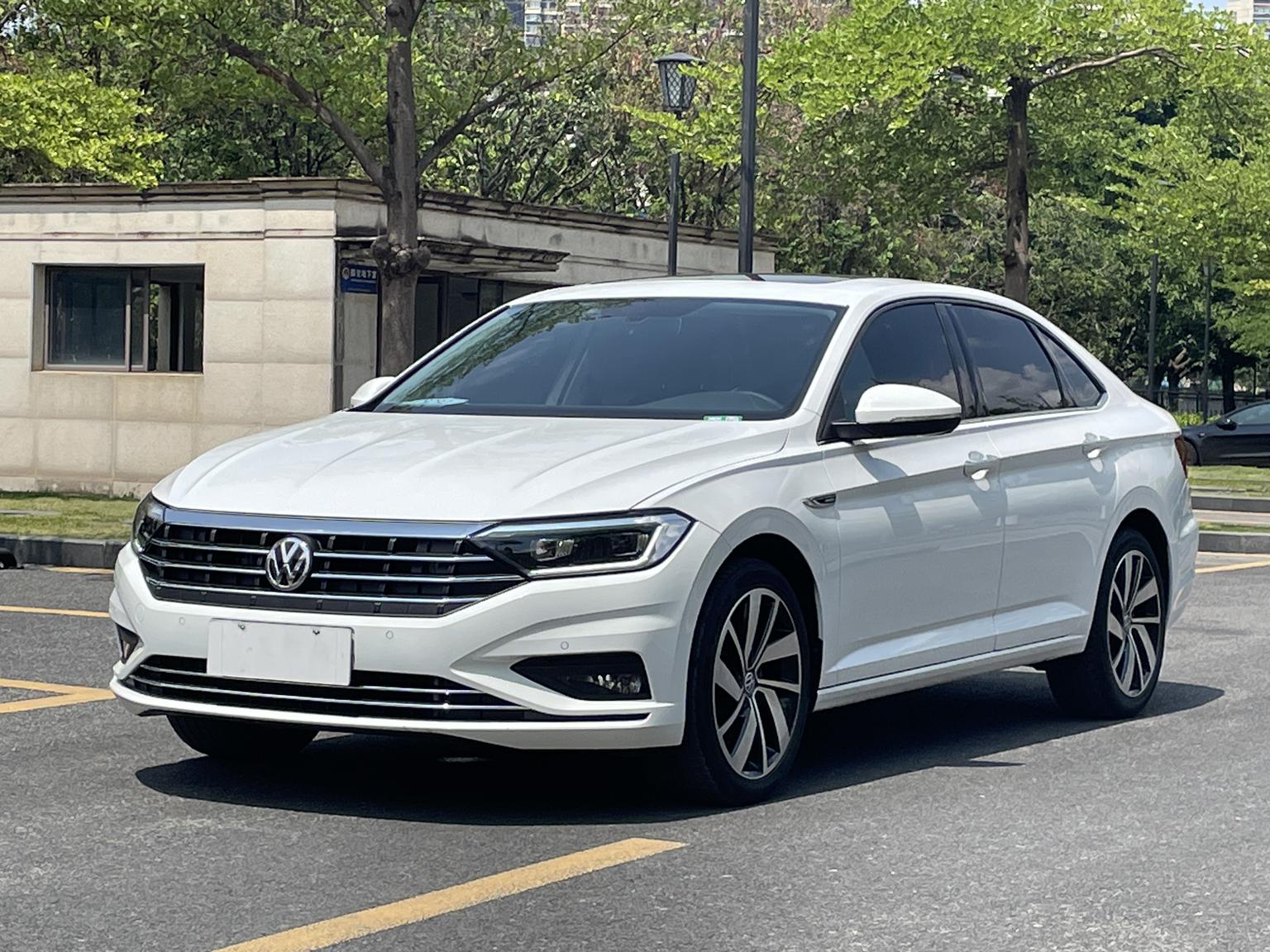 Volkswagen Sagitar 280TSI DSG Excellence (1.4L) 2022