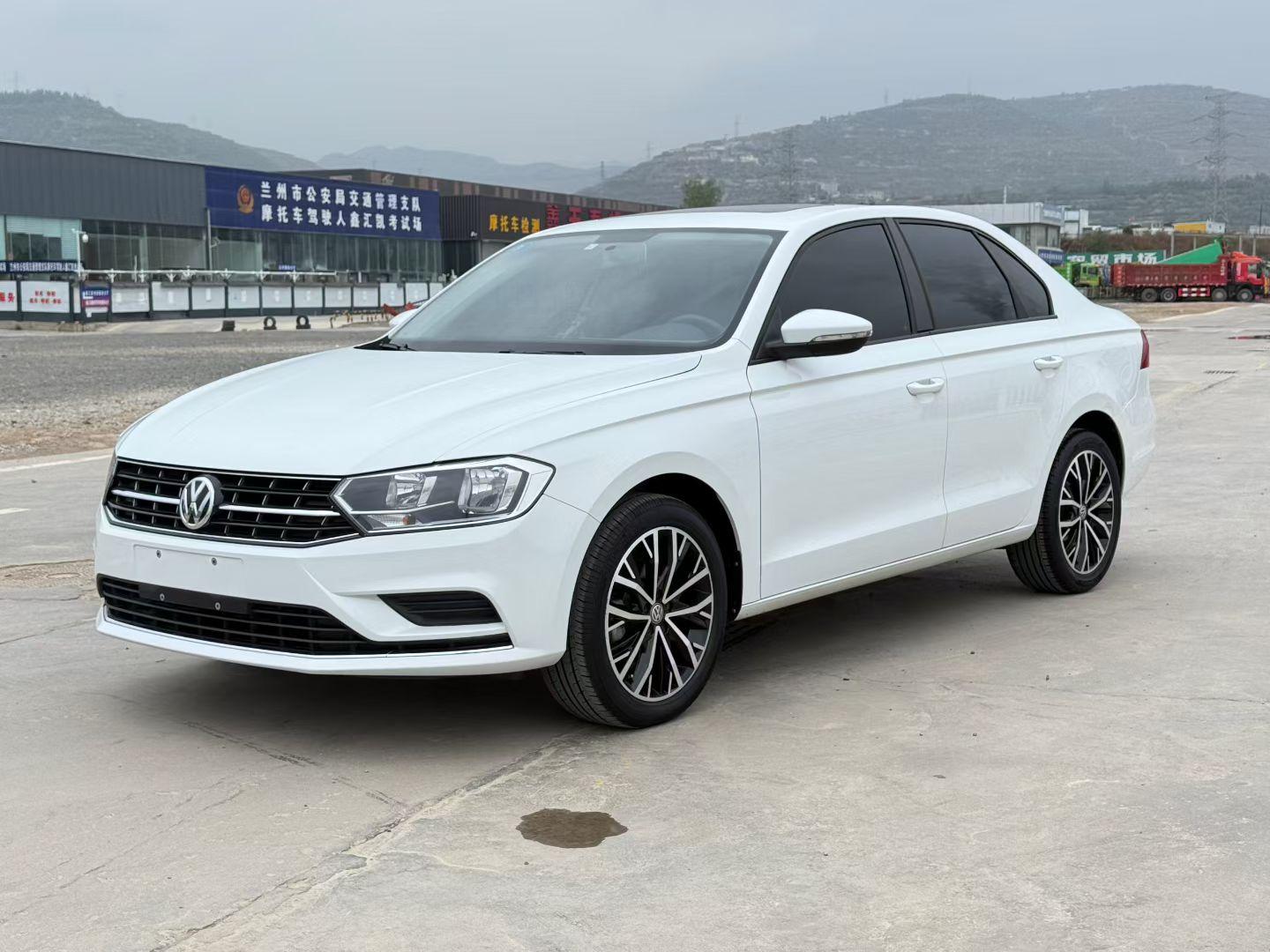 Volkswagen Bora Legend 1.5L Auto Leading VI 2020