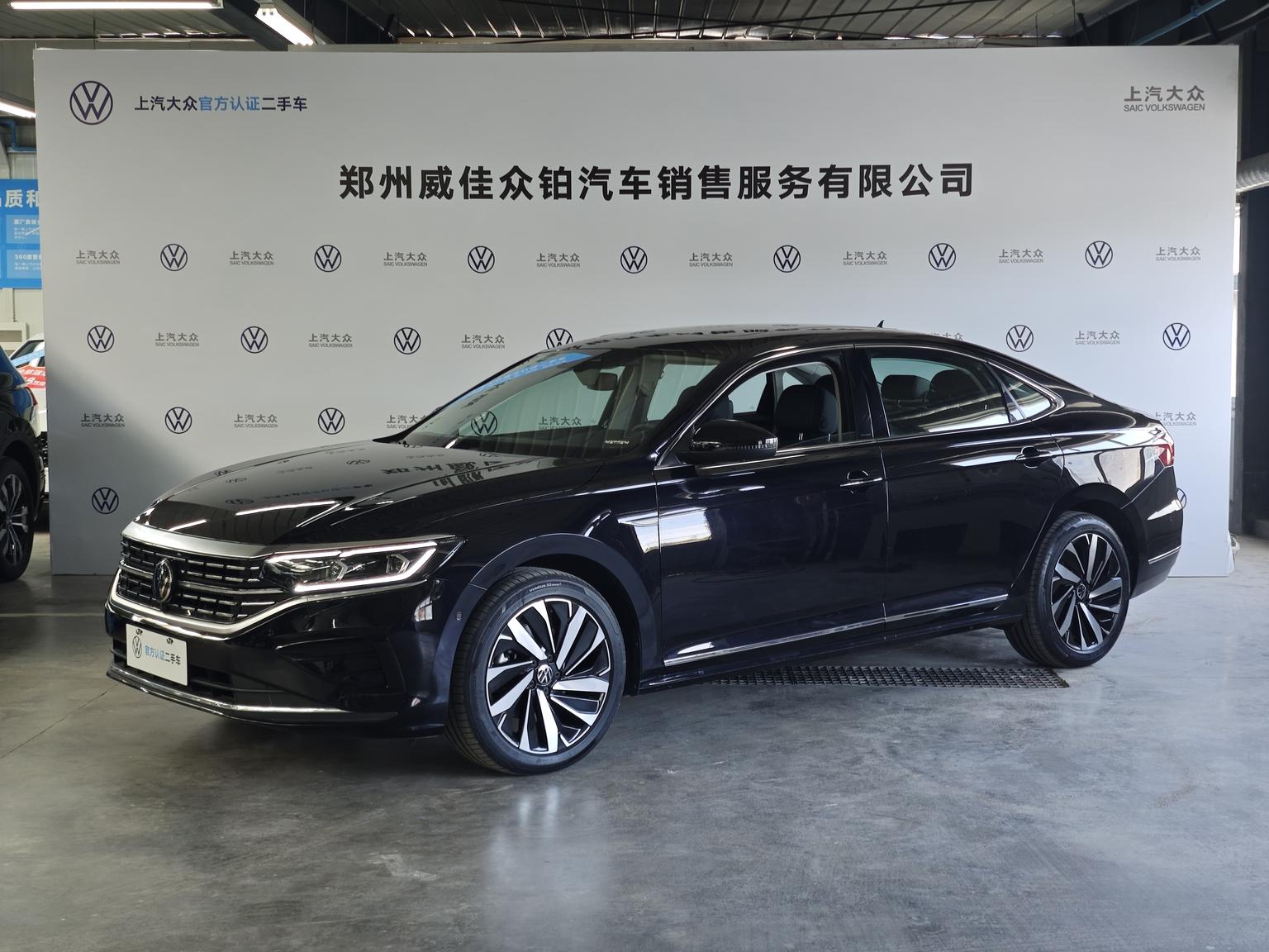 Volkswagen Passat Outstanding 380TSI Longyao 2025