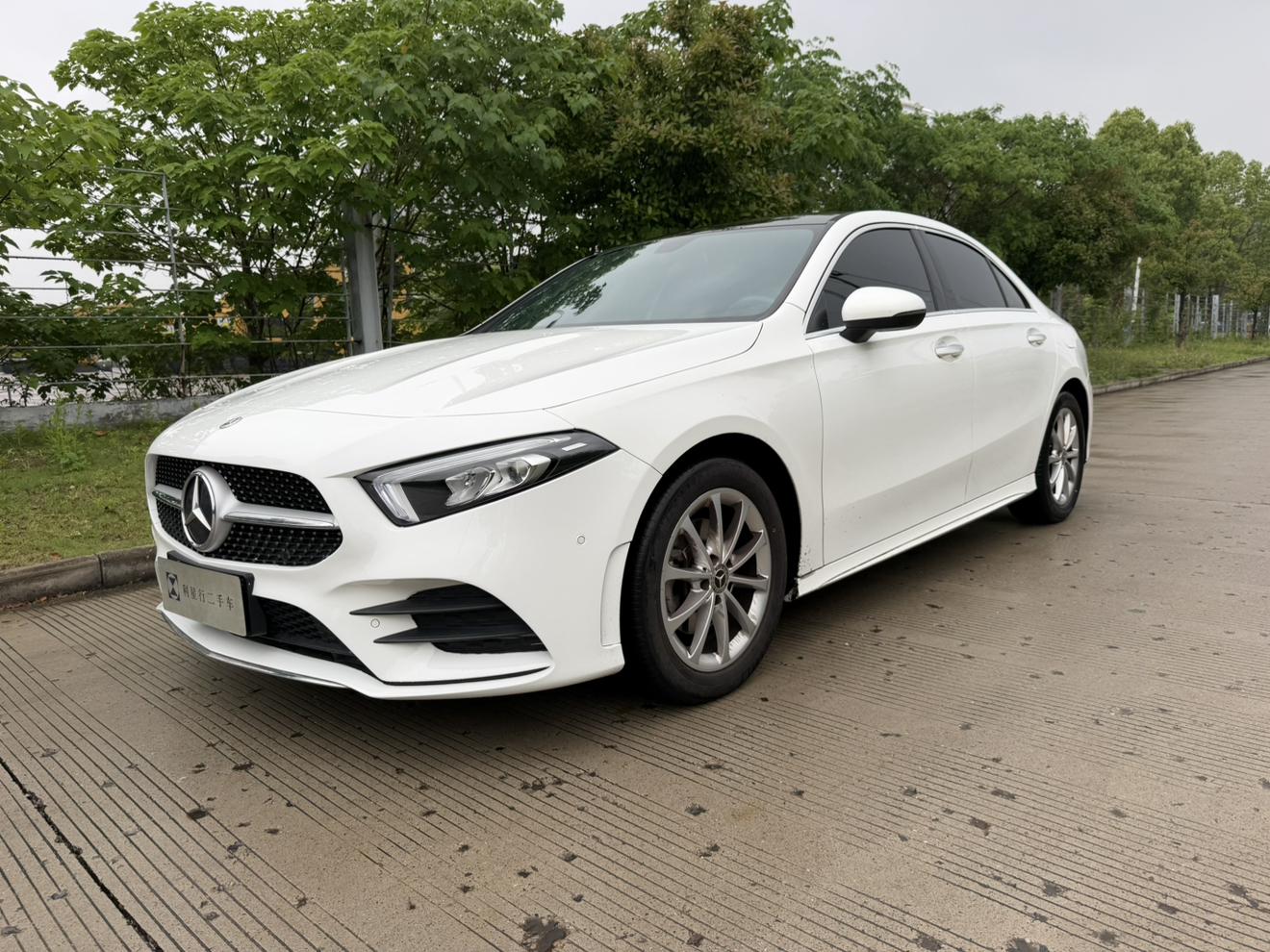 Mercedes Benz Class-A Sport Sedan Fashion 2022