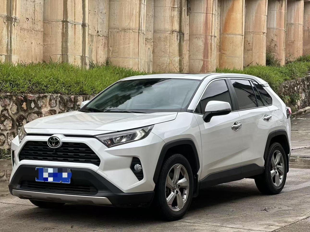 Toyota RAV4 2.0L CVT 2WD Trend 2022