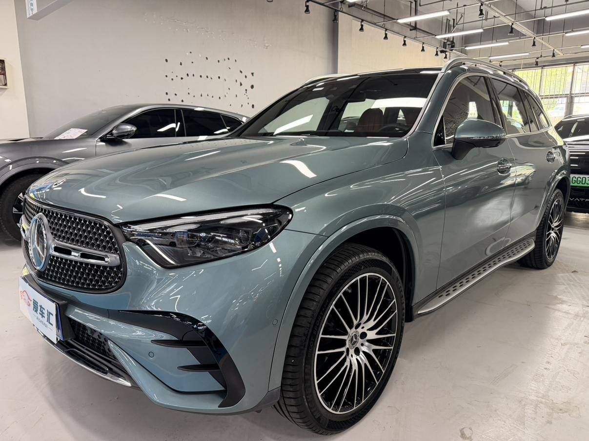 Mercedes GLC 300 L 4MATIC Luxury 5-Seat 2024