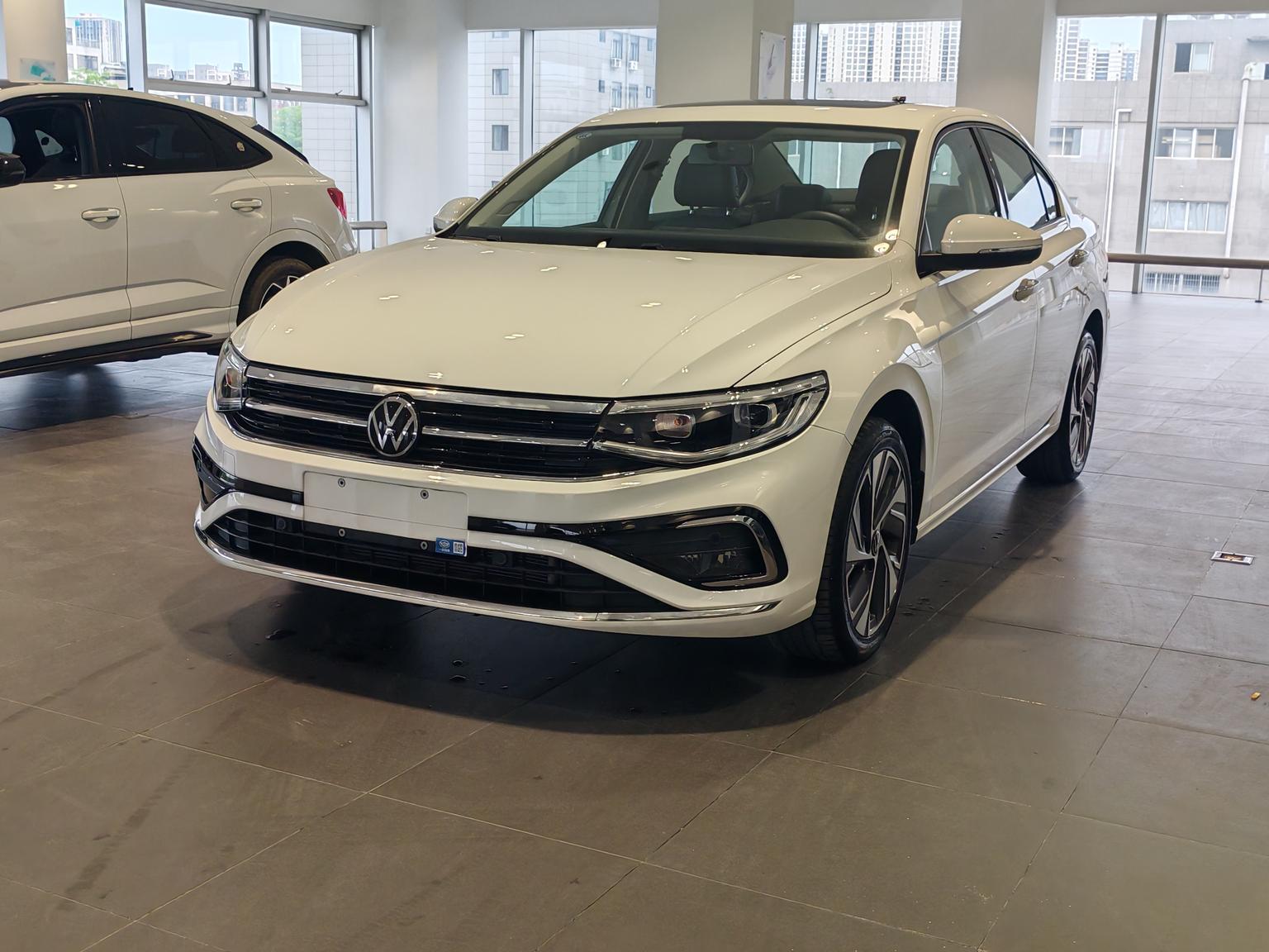 Volkswagen Bora 200TSI DSG Joy Pro Edition 2024