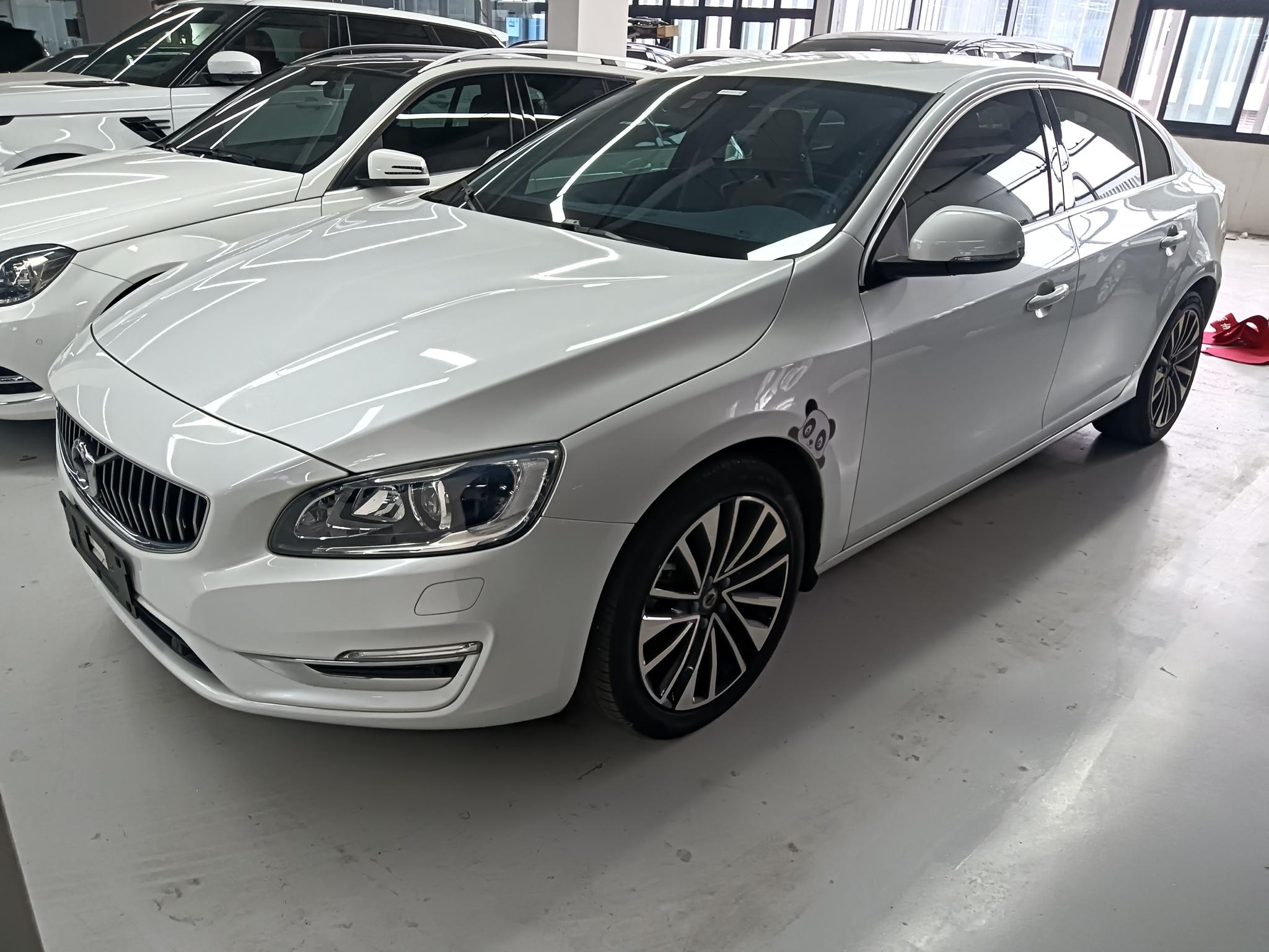Volvo S60 T5 Intelligent Plus 2019