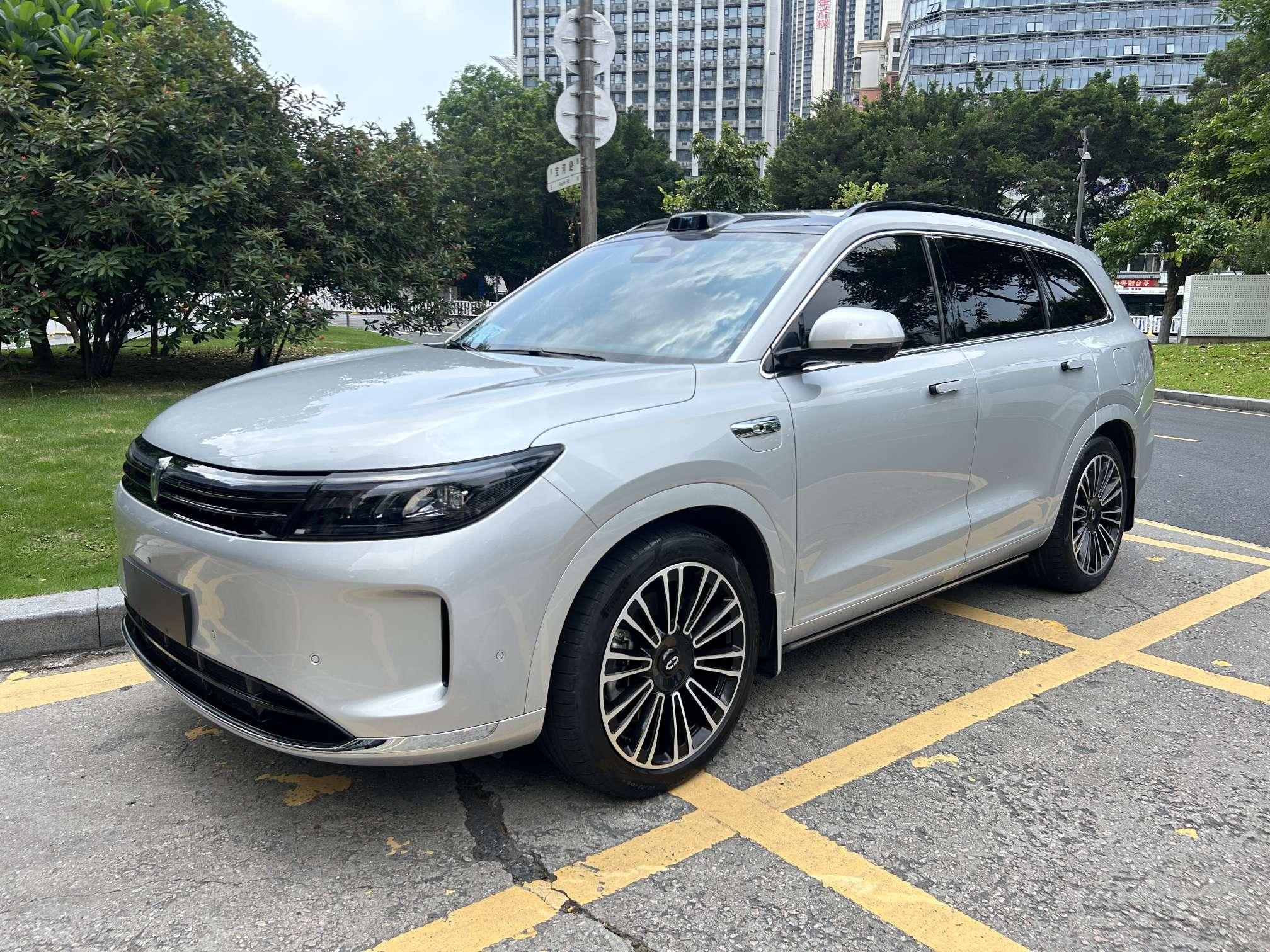 Aito M7 Smart Drive 6-Seat RWD 2024