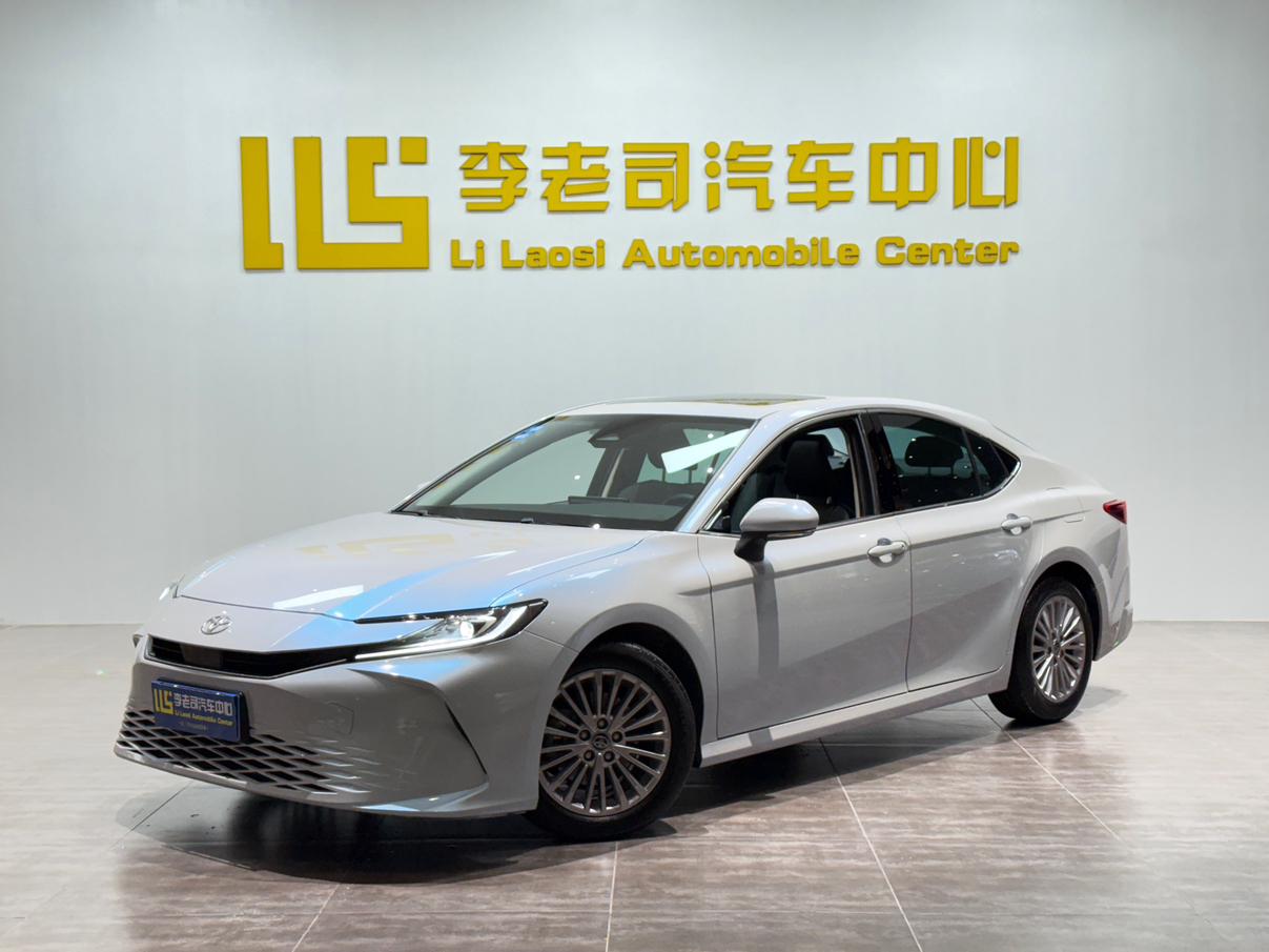 Toyota Camry 2.0E Elite (2L) 2025